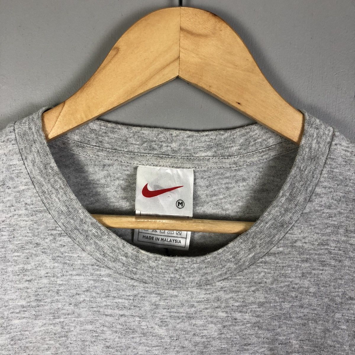 Other Vintage 90s Embroidered NIKE Michael Jordan Tshirt Size US M / EU 48-50 / 2 - 5 Thumbnail
