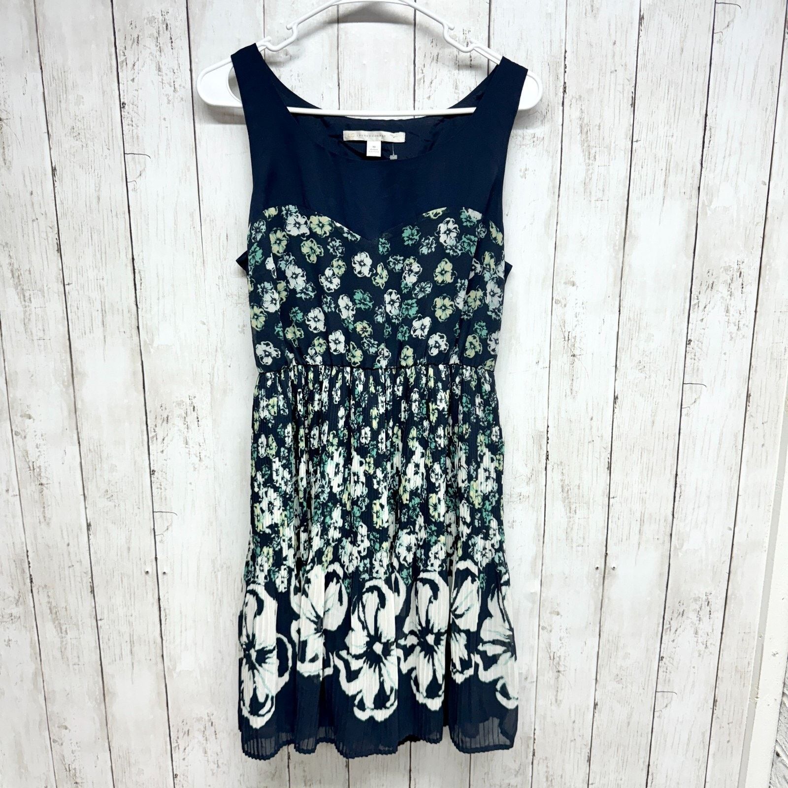Other Lauren Conrad Dress Sz 10 Sleeveless Floral Blue Casual Mini Size L / US 10 / IT 46 - 1 Thumbnail