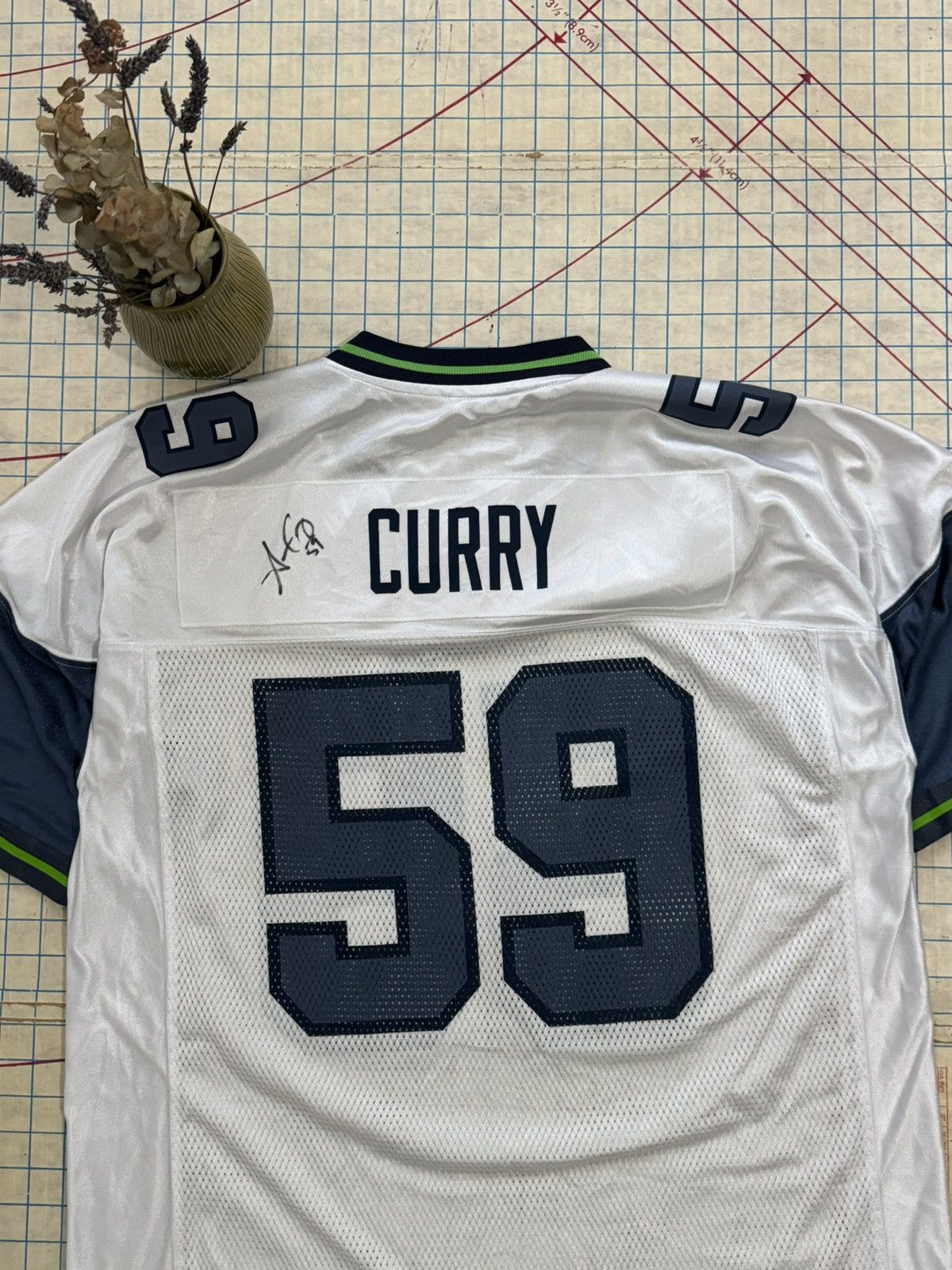 NFL × Reebok × Vintage Reebok Seattle Seahawks Signed Aaron Curry Jersey White Larg Size US L / EU 52-54 / 3 - 13 Thumbnail