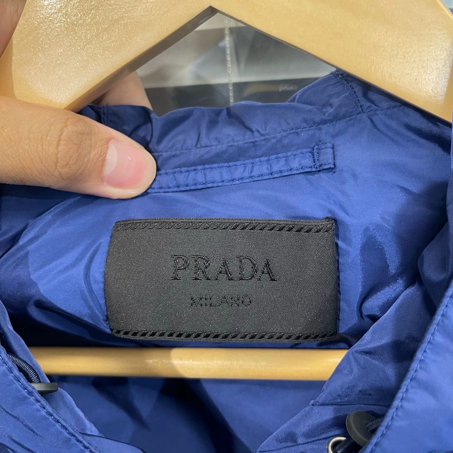 Prada Prada Triangle Logo Shell Jacket L 95 New Cuff Flaw Size L / US 10 / IT 46 - 3 Thumbnail