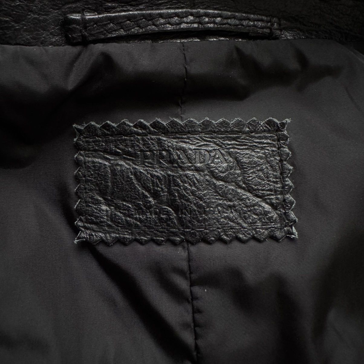 Prada Prada FW2003 Textured ”Crocodile” Embossed Leather Coat Size US L / EU 52-54 / 3 - 11 Thumbnail