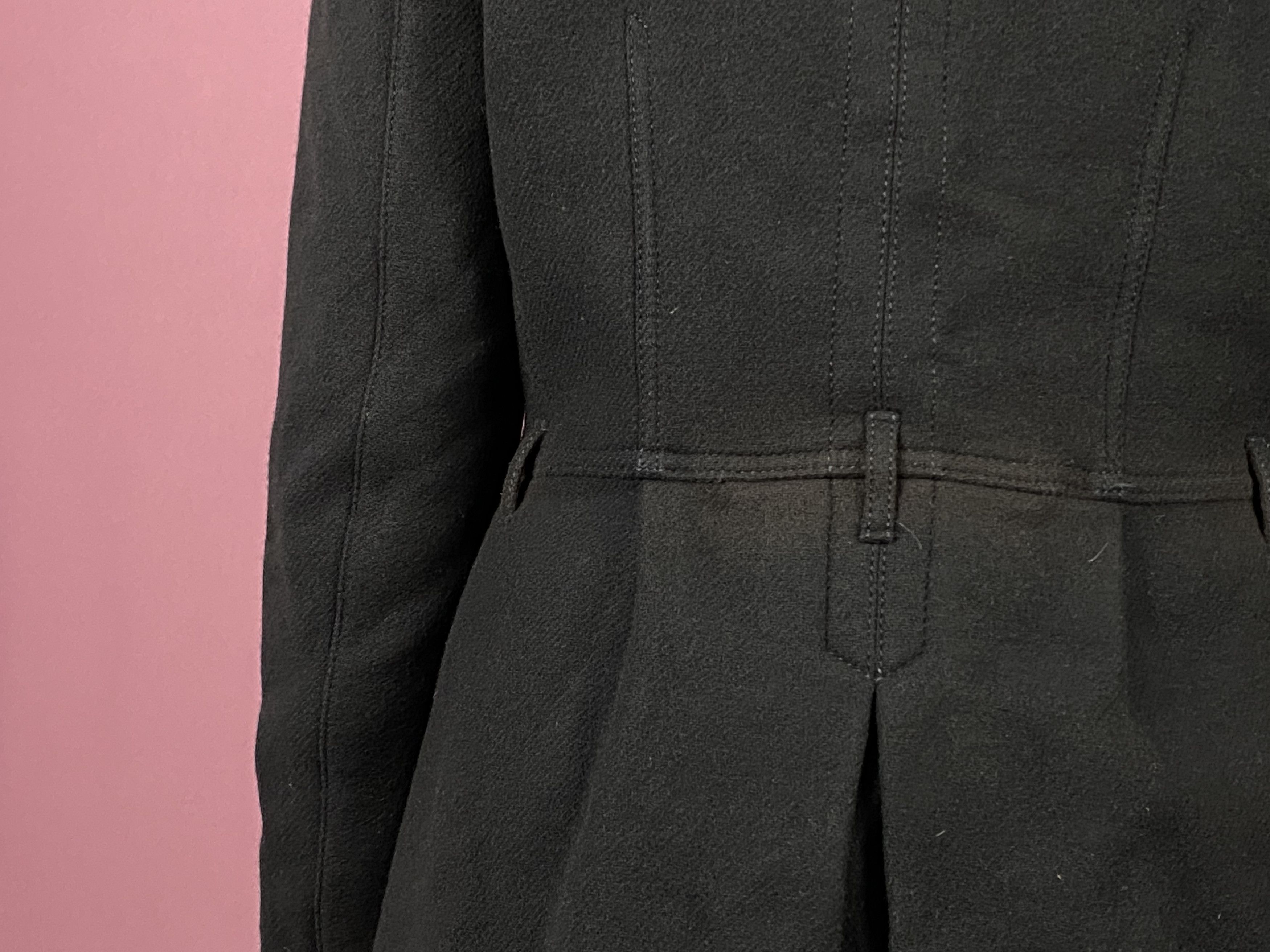 Burberry Burberry Brit Vintage Women's Short Coat - US 8 Wool Jacket Size M / US 6-8 / IT 42-44 - 4 Thumbnail
