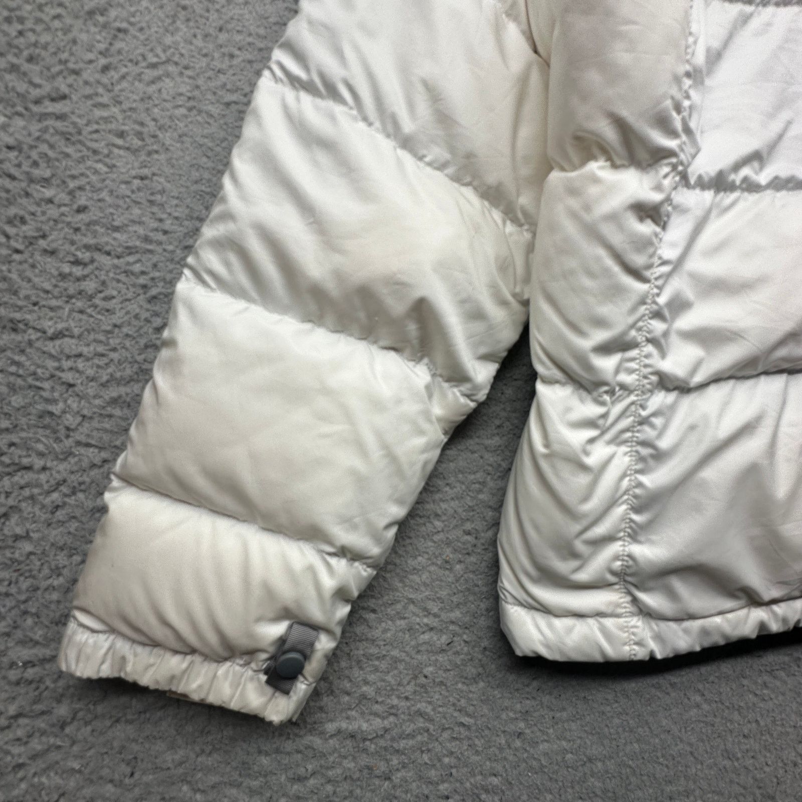 The North Face North Face Nuptse 700 Fill Down Puffer Jacket Womens Medium Size M / US 6-8 / IT 42-44 - 10 Thumbnail