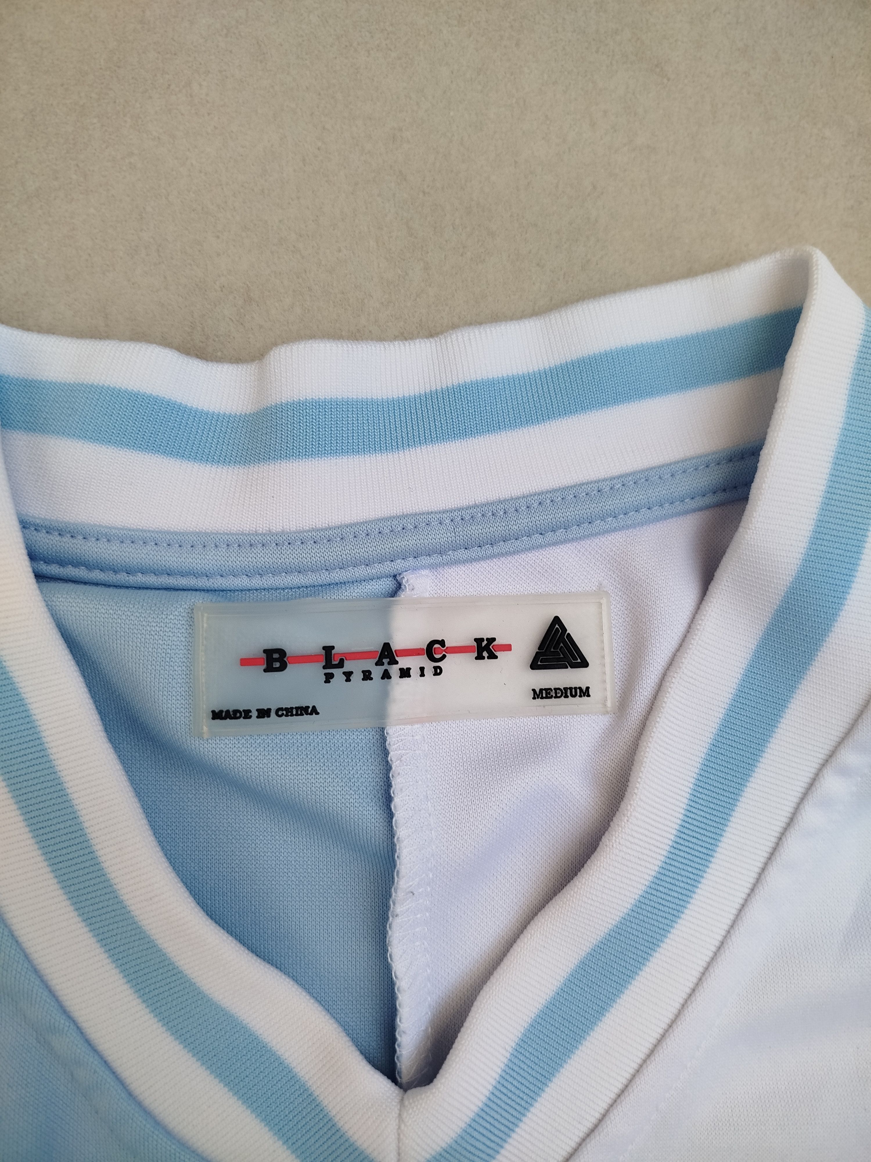 Black Pyramid Black pyramid baseball jersey M Size US M / EU 48-50 / 2 - 3 Thumbnail