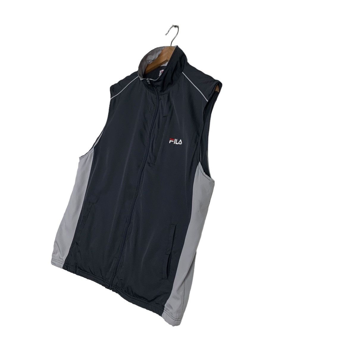 Fila FILA Embroidery Big Logo Light Vest #0105-C6 Size US L / EU 52-54 / 3 - 2 Thumbnail