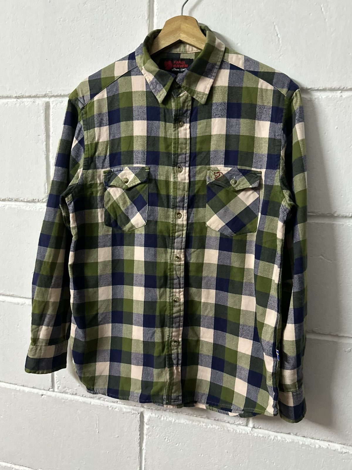 Fjallraven × Vintage Fjällräven Double Pocket Flannel L/S Button Up Size US M / EU 48-50 / 2 - 9 Thumbnail