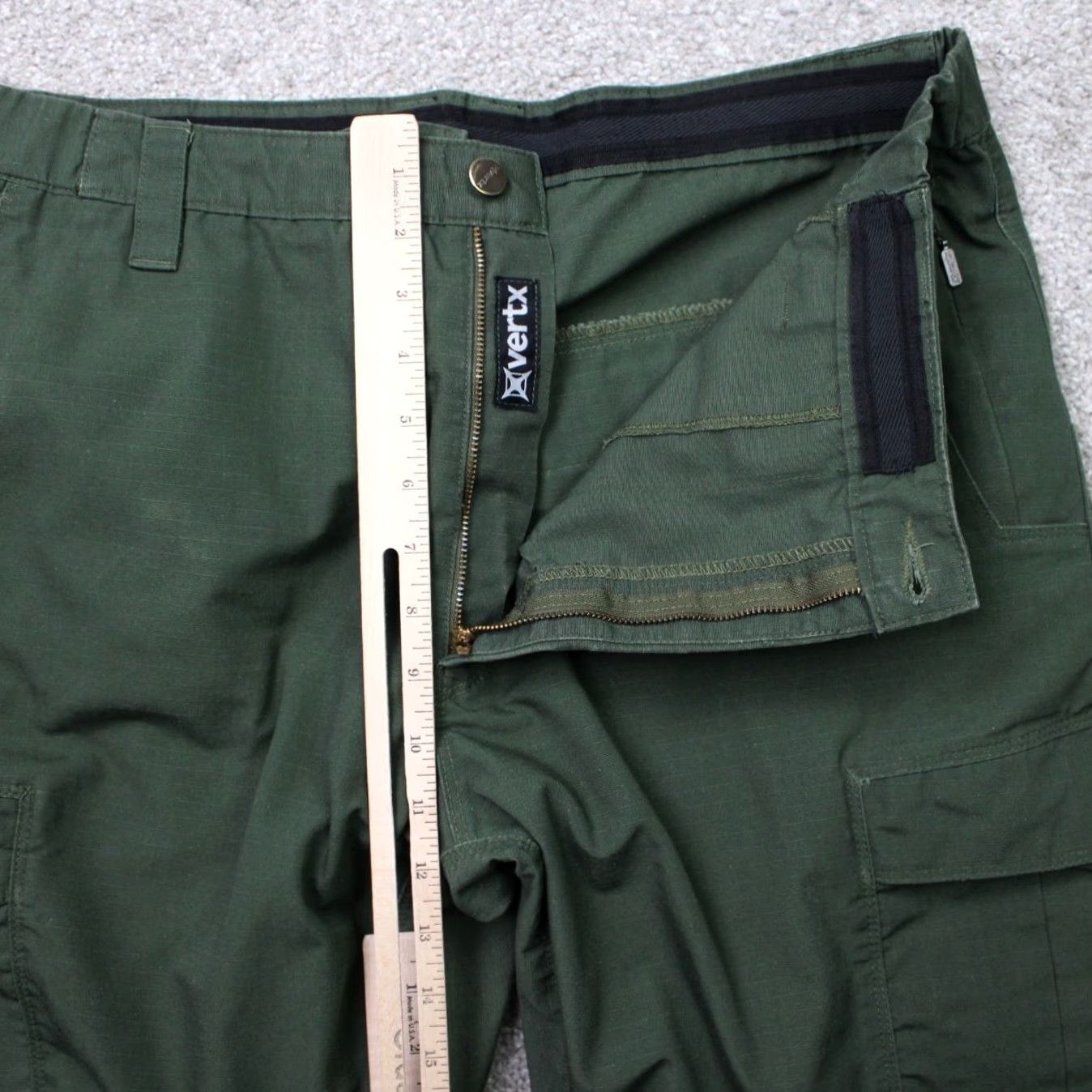 Vintage Vertx Pants Mens 40x30 Green Cargo Pocket Polyester/Cotton Size US 40 / EU 56 - 7 Thumbnail