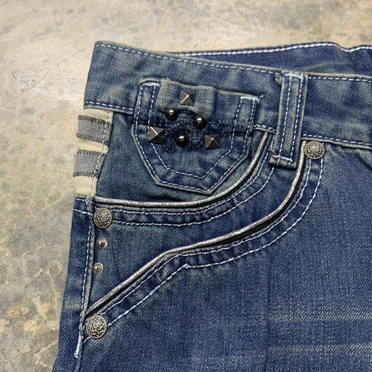 Japanese Brand × Vintage Flare KARI JYUA JEAN Clawmark Distressed Fade Jean Size US 31 - 5 Thumbnail