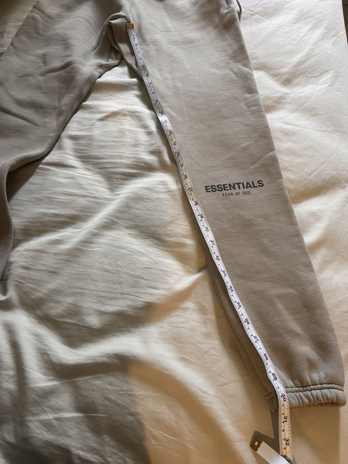 Essentials Fear of god essentials sweatpants tan size XXS new with tags Size US 26 / EU 42 - 8 Thumbnail
