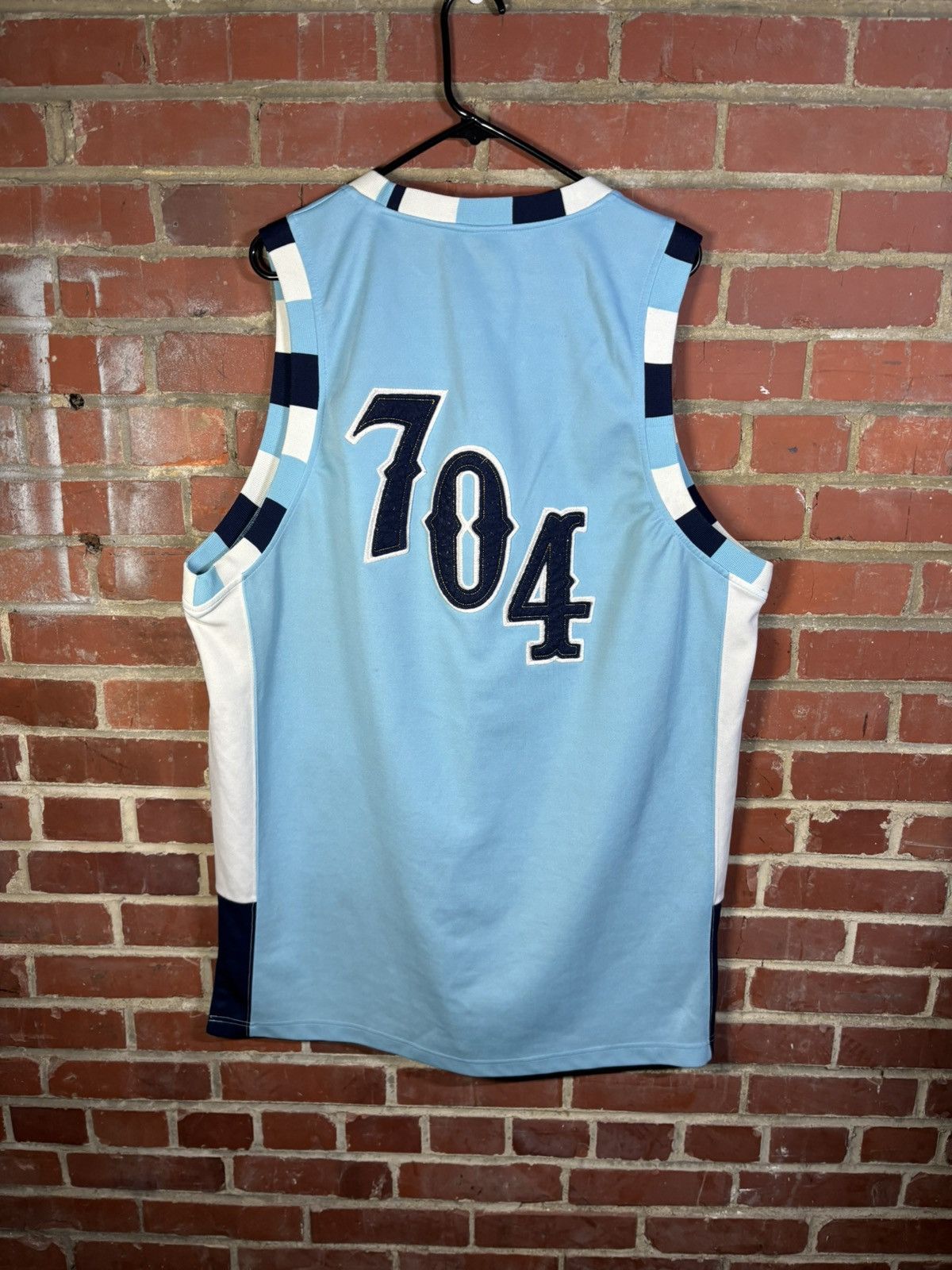 Other Vintage Style Jersey North Carolina 704 Basketball Jersey L Size US L / EU 52-54 / 3 - 6 Thumbnail