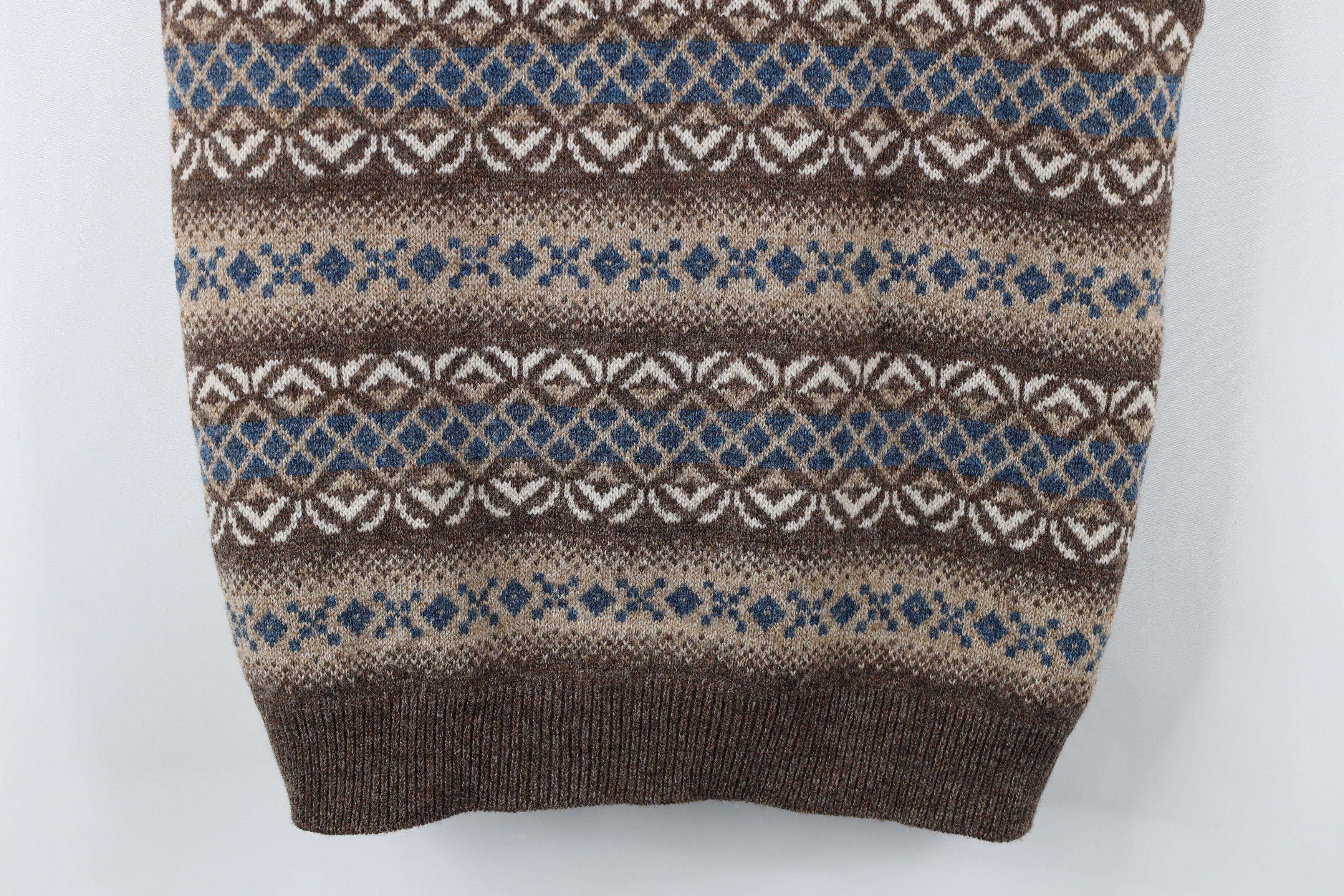 Vintage Vintage 70s Streetwear Fair Isle V-Neck Sweater Vest USA Size US L / EU 52-54 / 3 - 3 Thumbnail