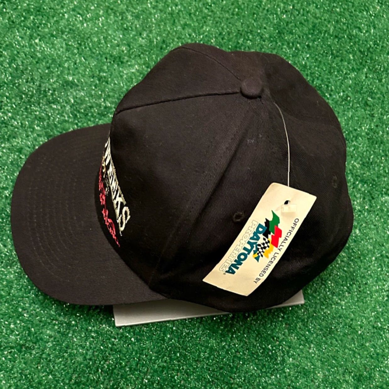 Vintage VINTAGE Daytona Speedway 1997 Speed Weeks NASCAR VTG SnapBack Hat Adult One Size Black 90s Racing Mens NWT Size ONE SIZE - 3 Thumbnail