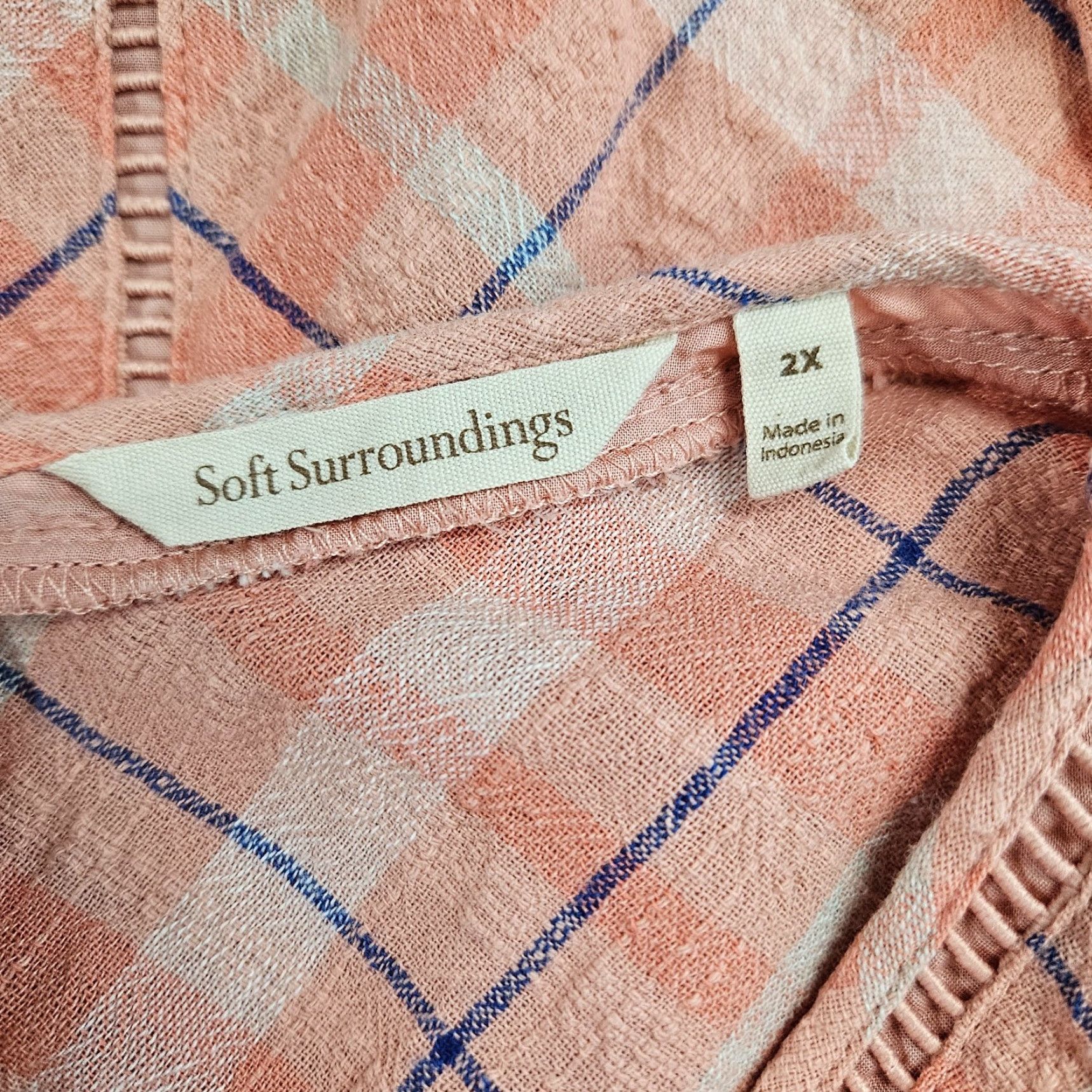 Soft Surroundings Soft Surroundings Womens Top 2X Pink Plaid Long Sleeve V-Neck Shirt Blouse Womens Shirt 2X Pink Plaid Long Sleeve V-Neck Size XXL / US 16-18 / IT 52-54 - 6 Thumbnail