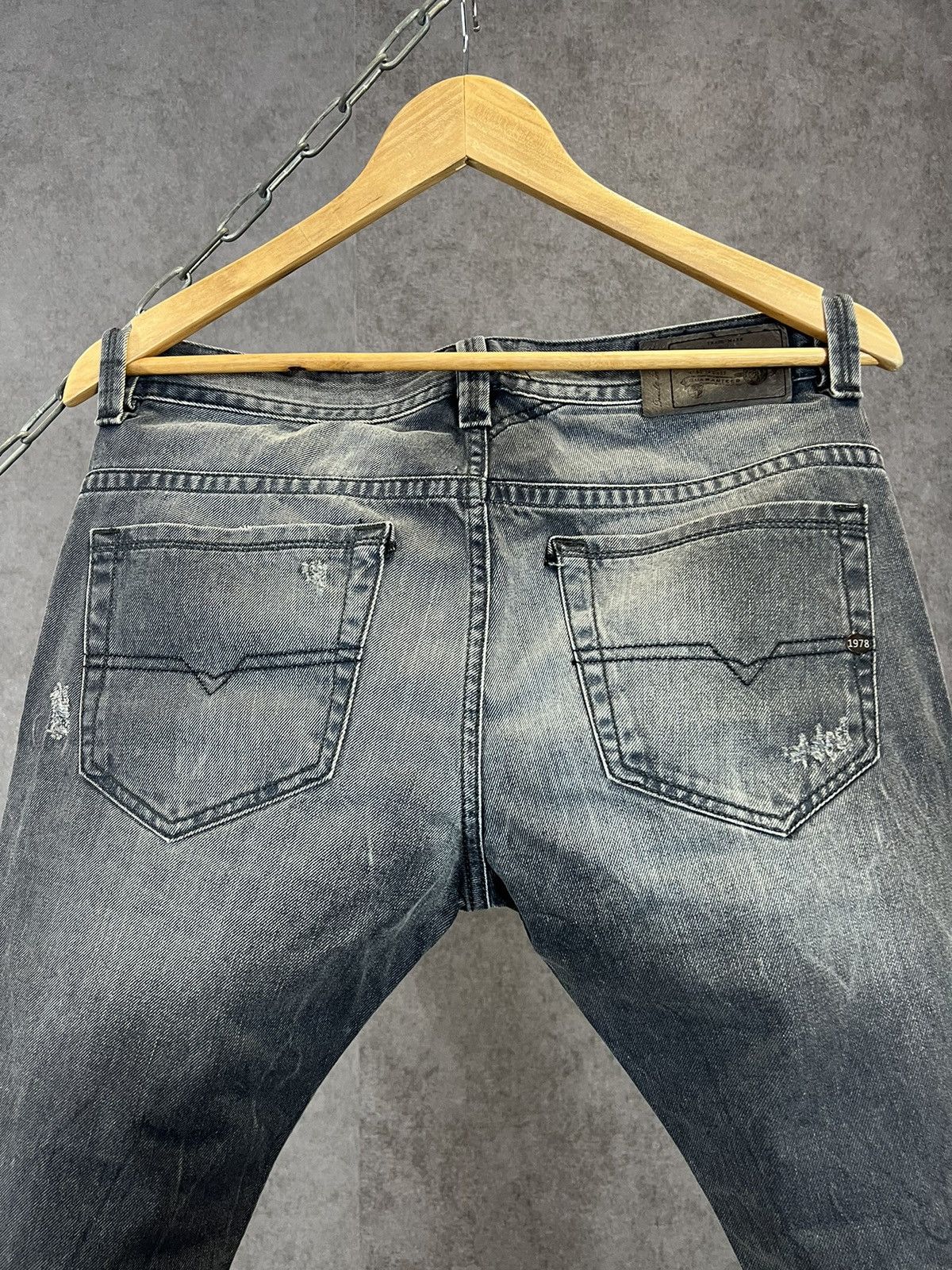 Diesel Diesel Thavar designer distressed jeans Size US 30 / EU 46 - 9 Thumbnail