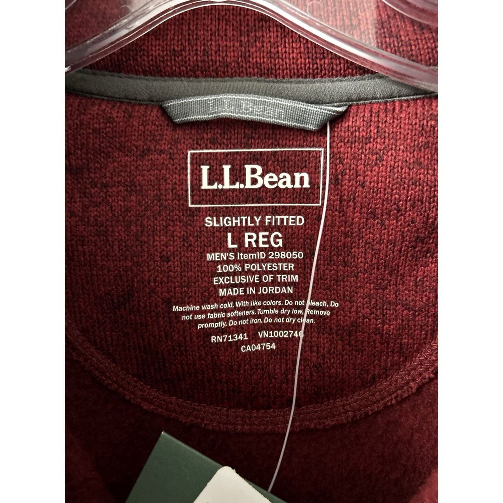 Vintage VINTAGE? No — NWT L.L. Bean Sweater Fleece Pullover Mens Large Red 298050 Knit Pocket Pullover Hiking Casual Winter Fall Ski Size US L / EU 52-54 / 3 - 6 Thumbnail