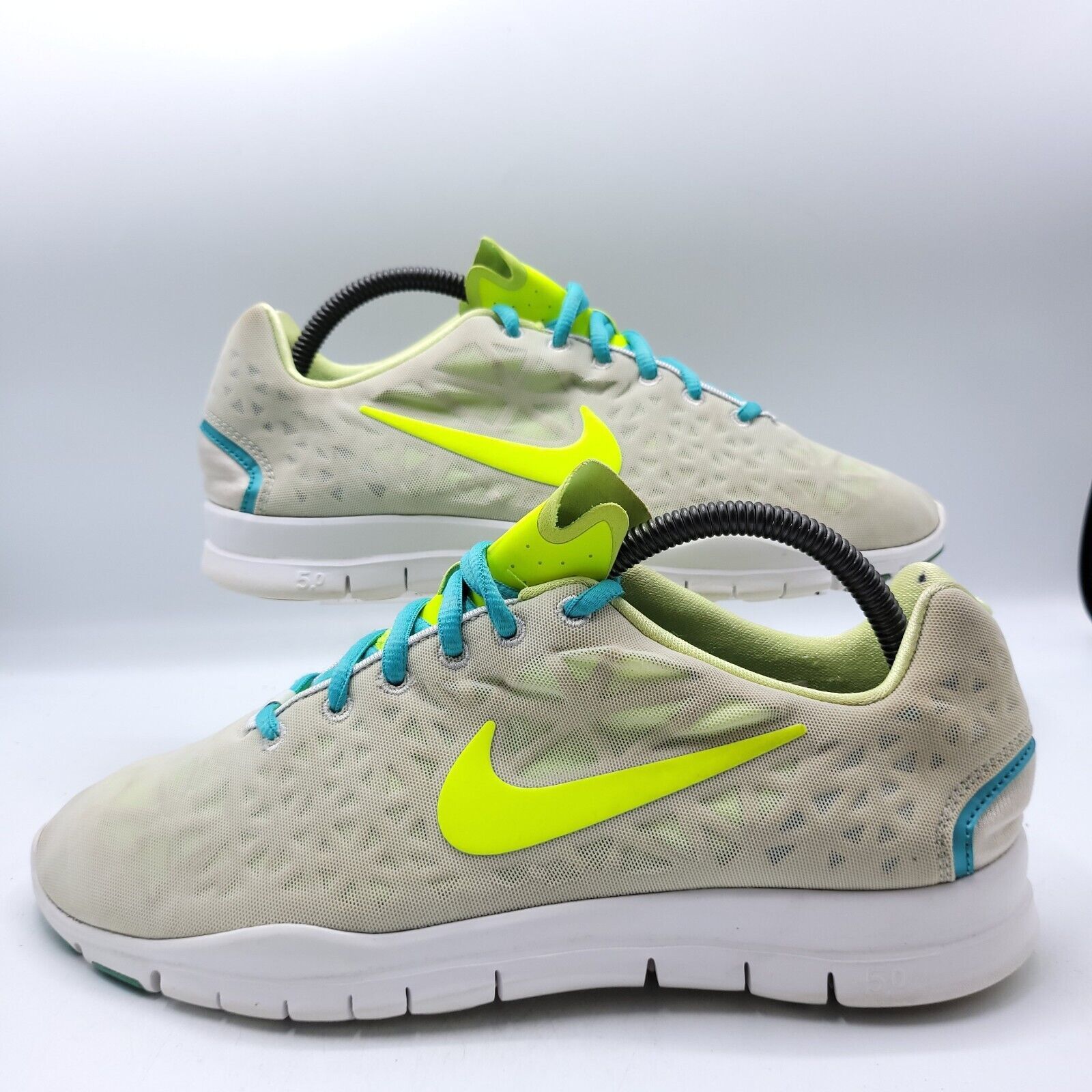 Nike Nike Free TR Fit 3 Shoe Womens Size 9.5 555158-010 White Size US 9.5 / IT 39.5 - 5 Thumbnail