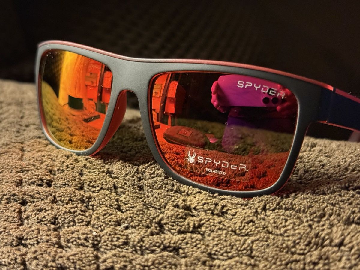 Spyder Spyder “Black Diamond” Polarized red mirror tint NEW! sp6014 Size 46 - 4 Thumbnail