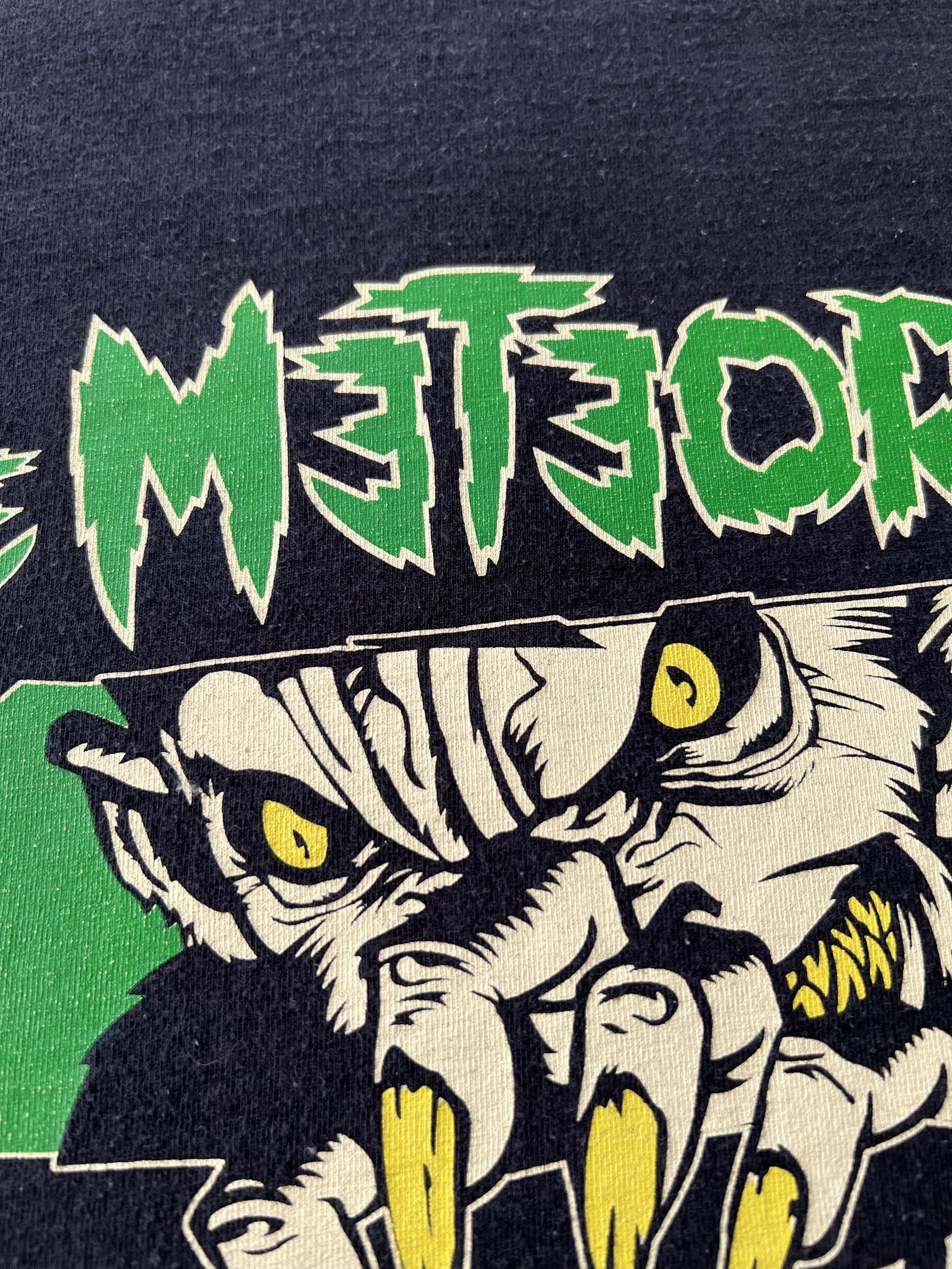 Band Tees Vintage 2000s The Meteors Psychobilly Band Black T-shirt Size US M / EU 48-50 / 2 - 5 Thumbnail