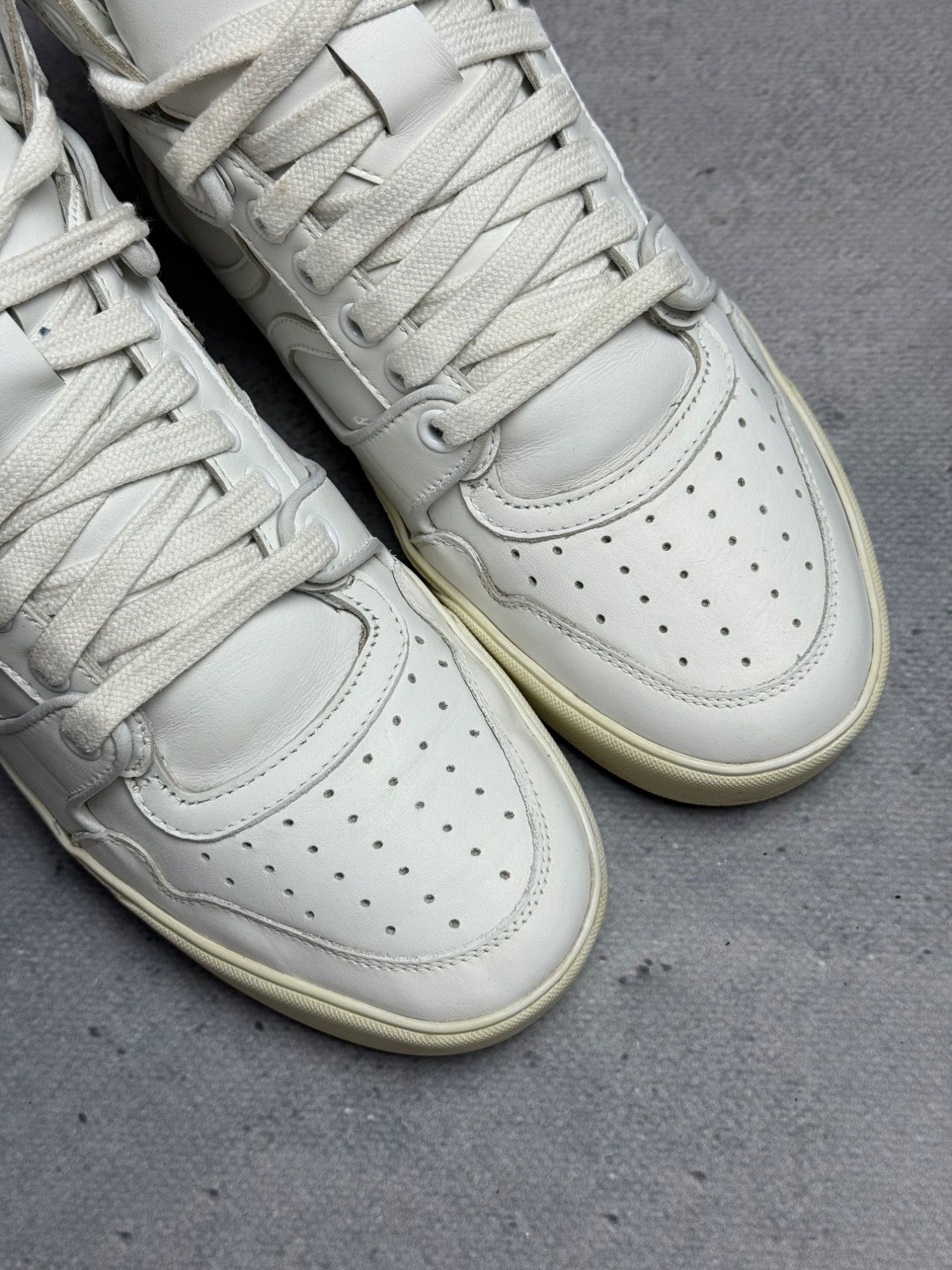 Celine Celine Break White Leather High-Top Sneakers Size 37 Luxury Size US 7 / IT 37 - 10 Thumbnail