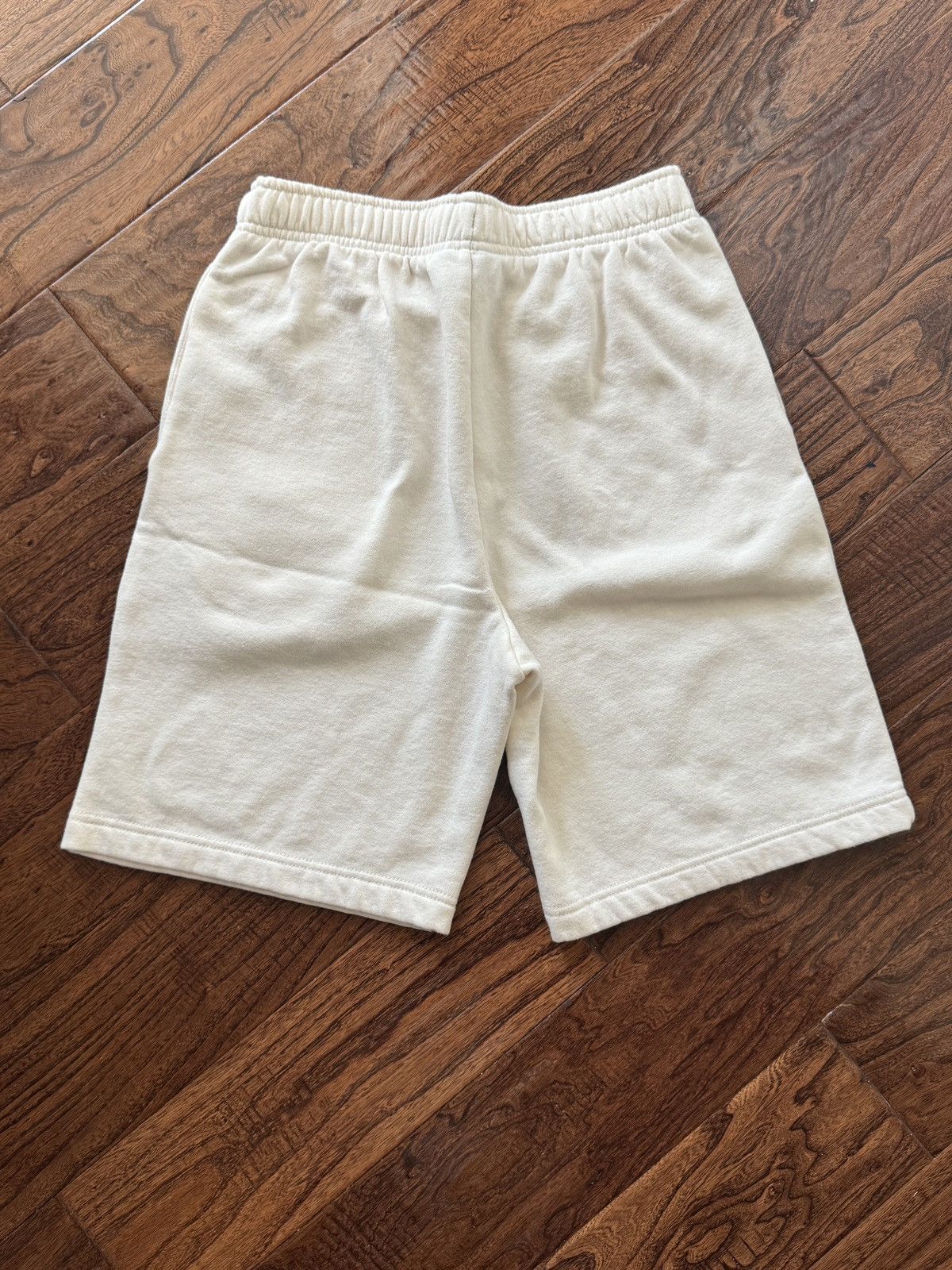 The North Face The North Face Sweat Shorts Size US 30 / EU 46 - 2 Thumbnail
