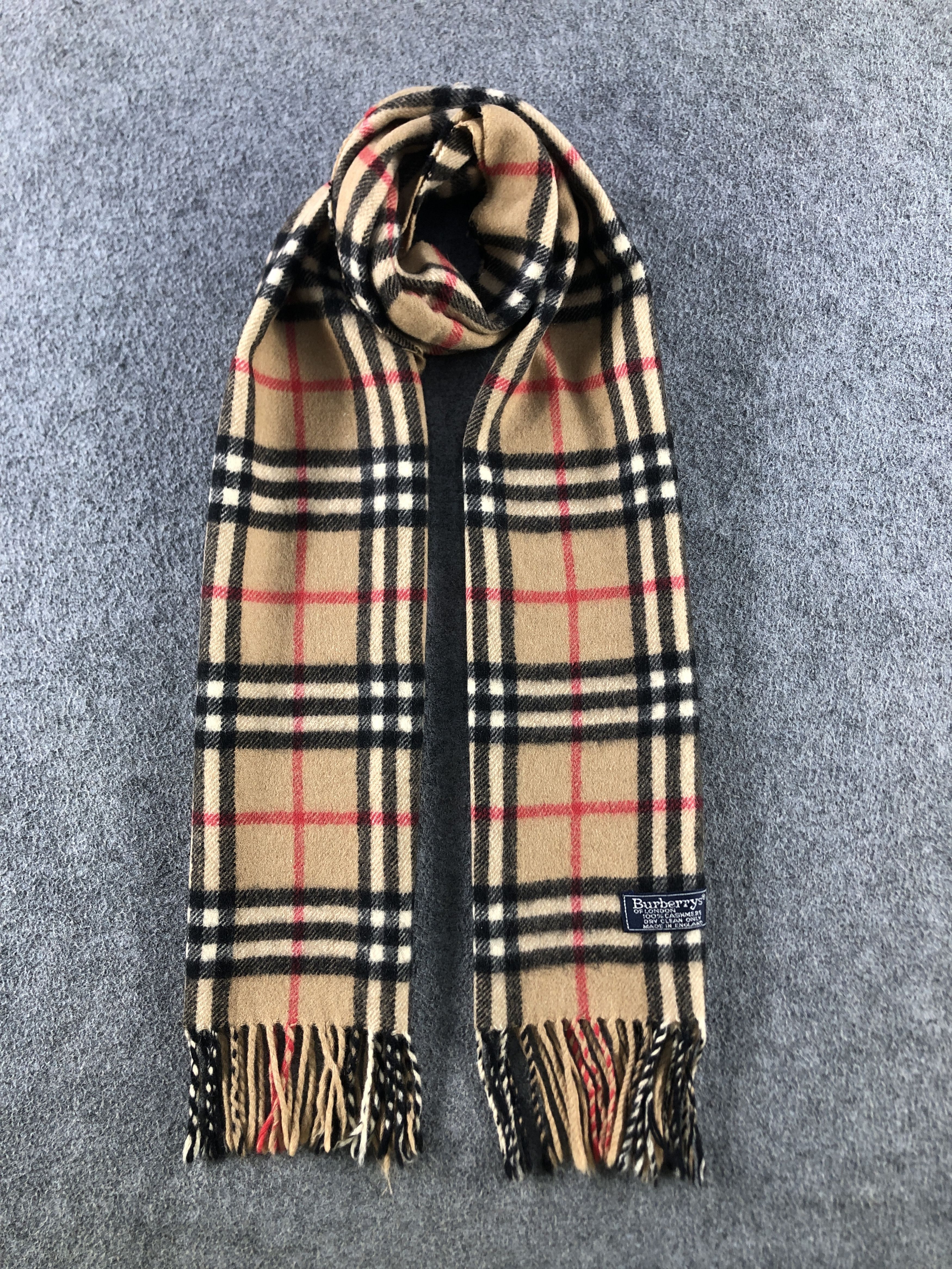 Burberry Burberry Cashmere Scarf / Muffler / Neckwear P788 Size ONE SIZE - 1 Thumbnail
