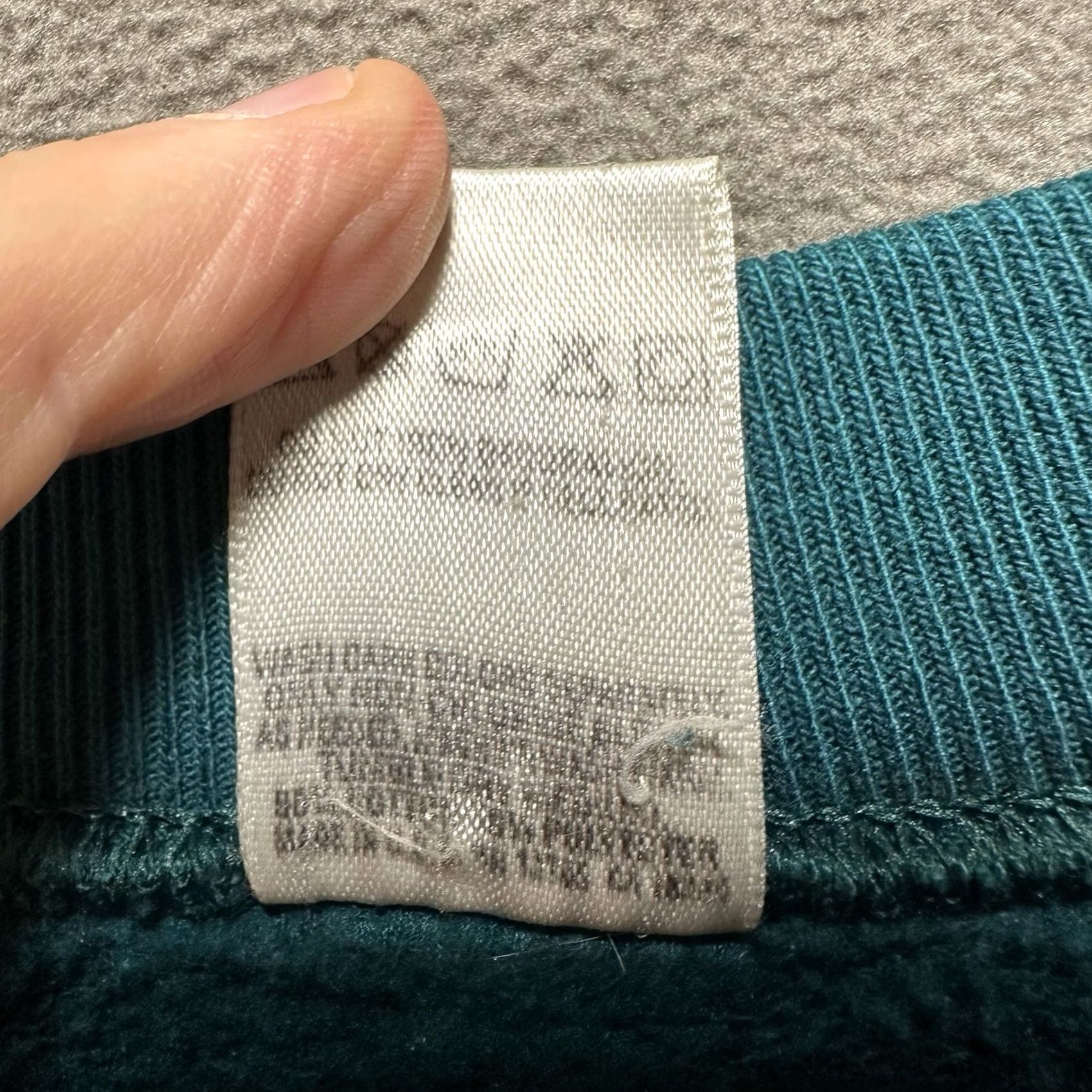 Fruit Of The Loom Vintage Fruit of the Loom Sweatshirt Womens XL Teal Blank Crewneck USA 90s Size XL / US 12-14 / IT 48-50 - 5 Thumbnail