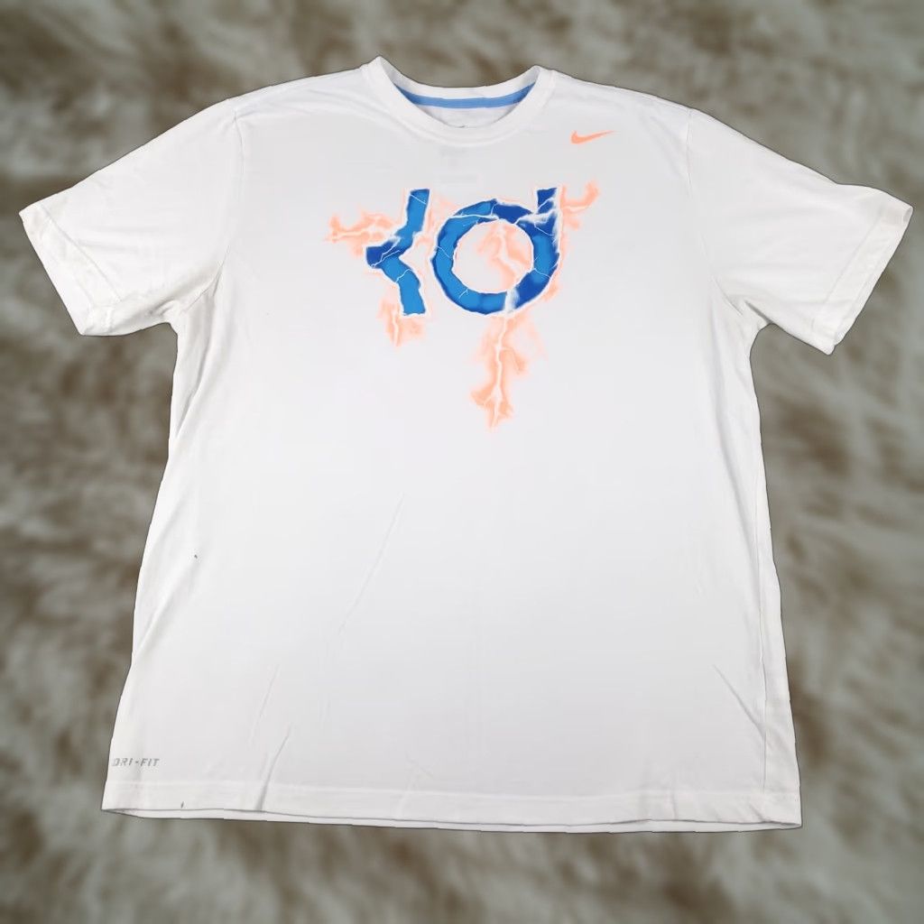 Nike Nike T-Shirt Mens XL White Swoosh Casual Short Sleeve Sports Classic Size US XL / EU 56 / 4 - 1 Thumbnail