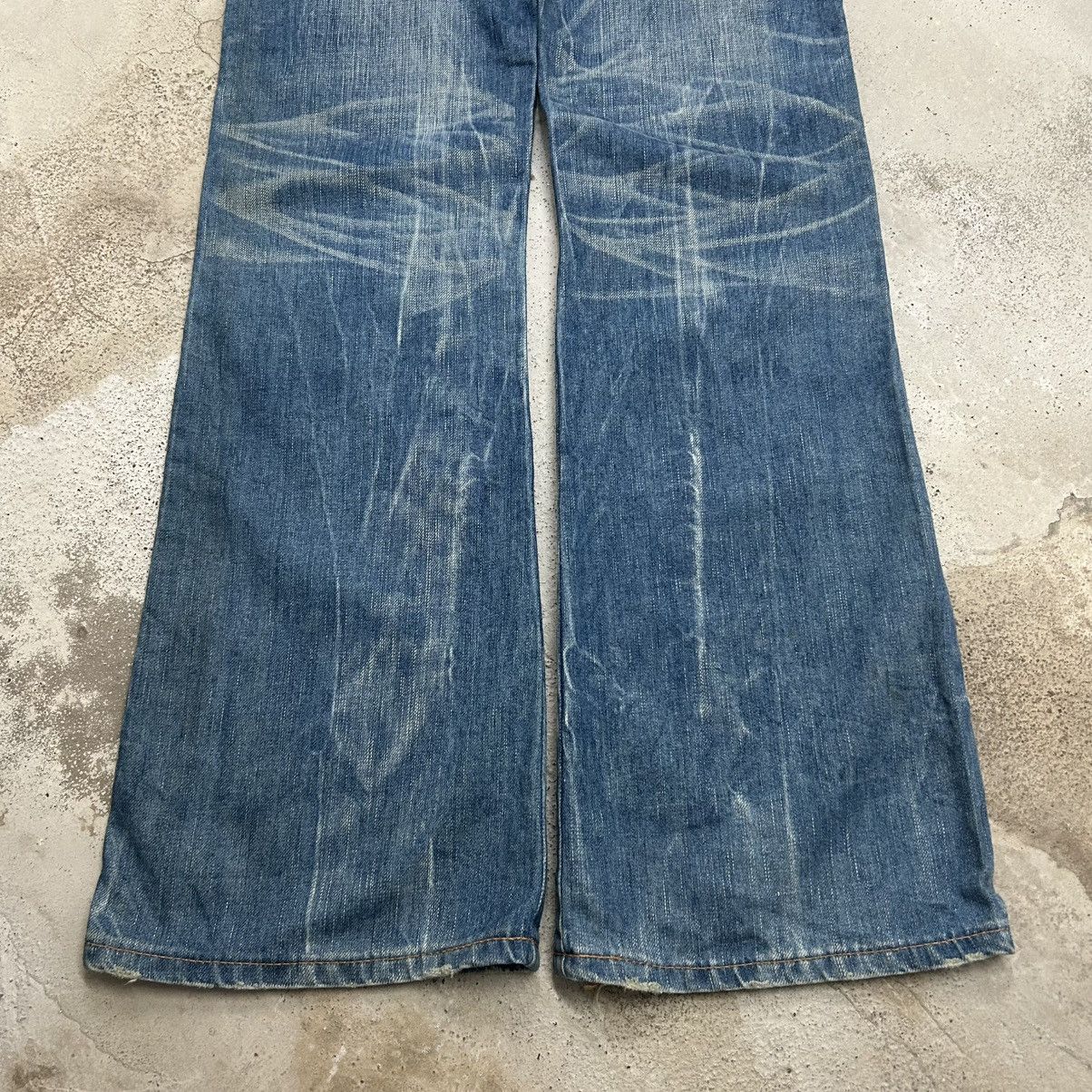 Edwin Vintage Edwin 503 Flare Blue Way Washed Light Blue Jean Size US 30 / EU 46 - 12 Thumbnail