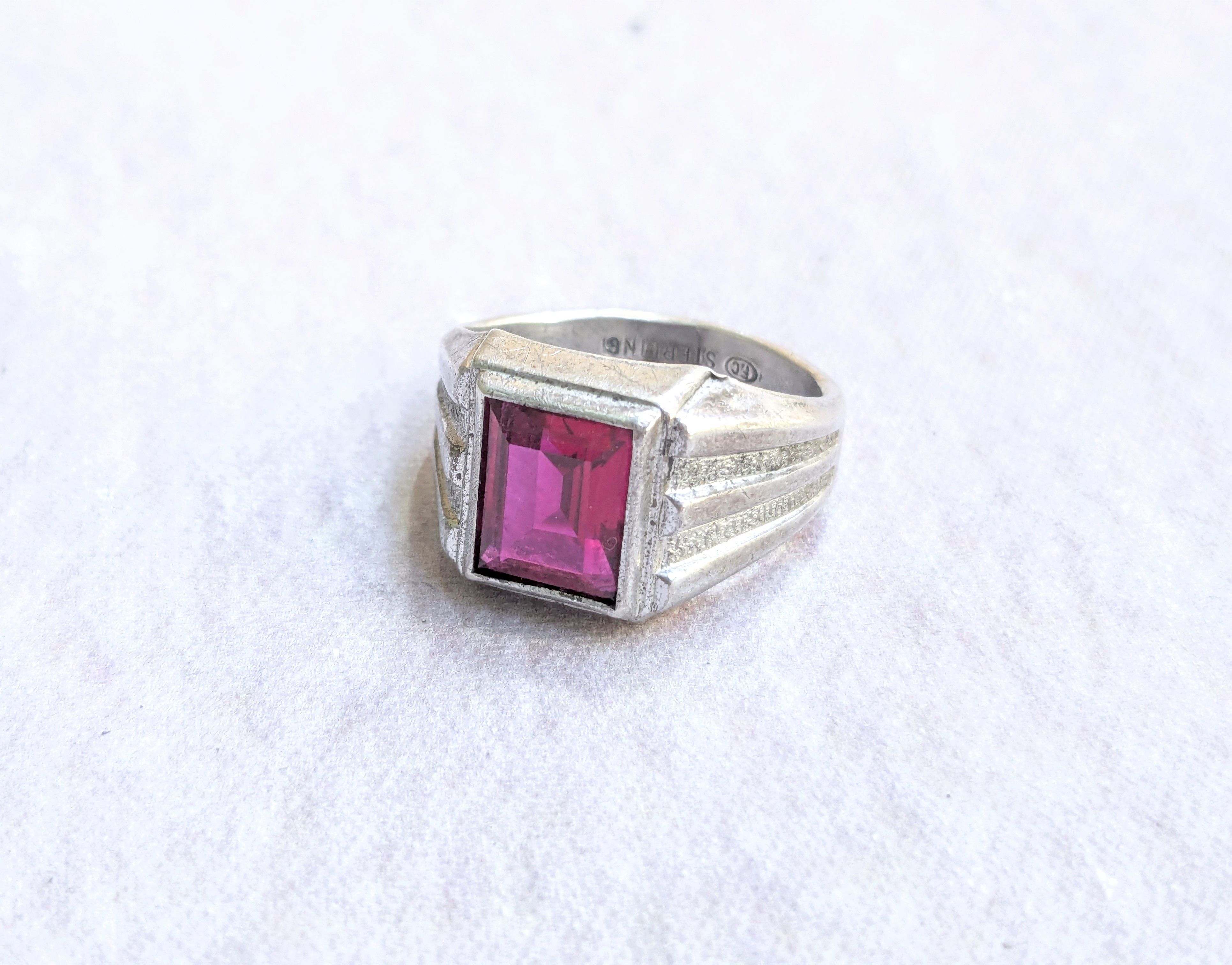 Jewelry Vintage Sterling Silver Ruby Ring Red Label Ruby 9 Size ONE SIZE - 1 Thumbnail