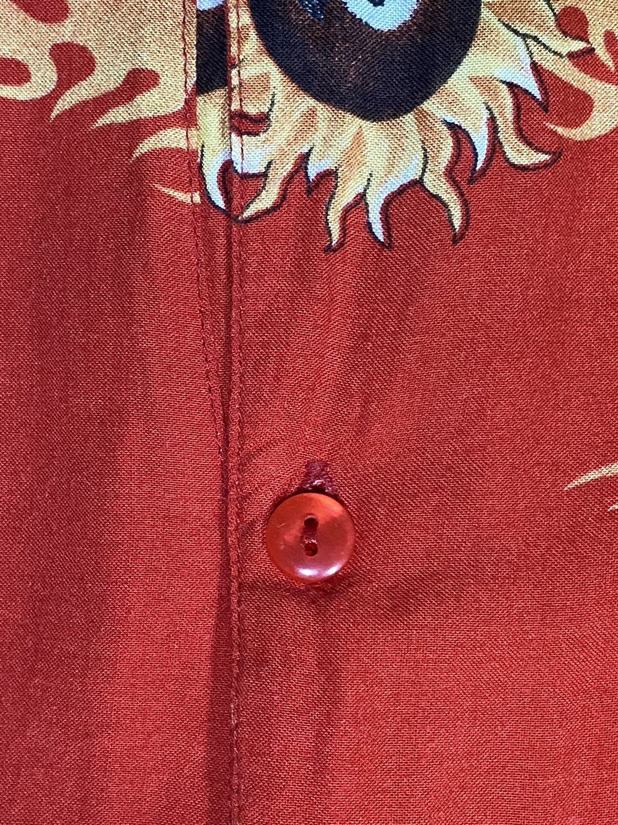 Vintage Malibu Dreams Men’s Button Down Shirt Flames Rayon Size L Size US L / EU 52-54 / 3 - 10 Thumbnail