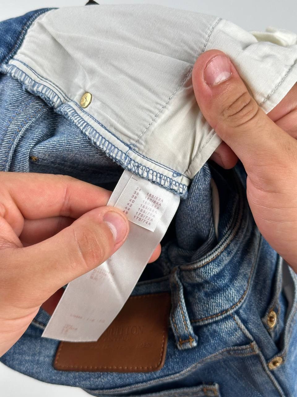 Louis Vuitton Jeans Louis Vuitton Size 24" / US 00 / IT 34 - 8 Thumbnail