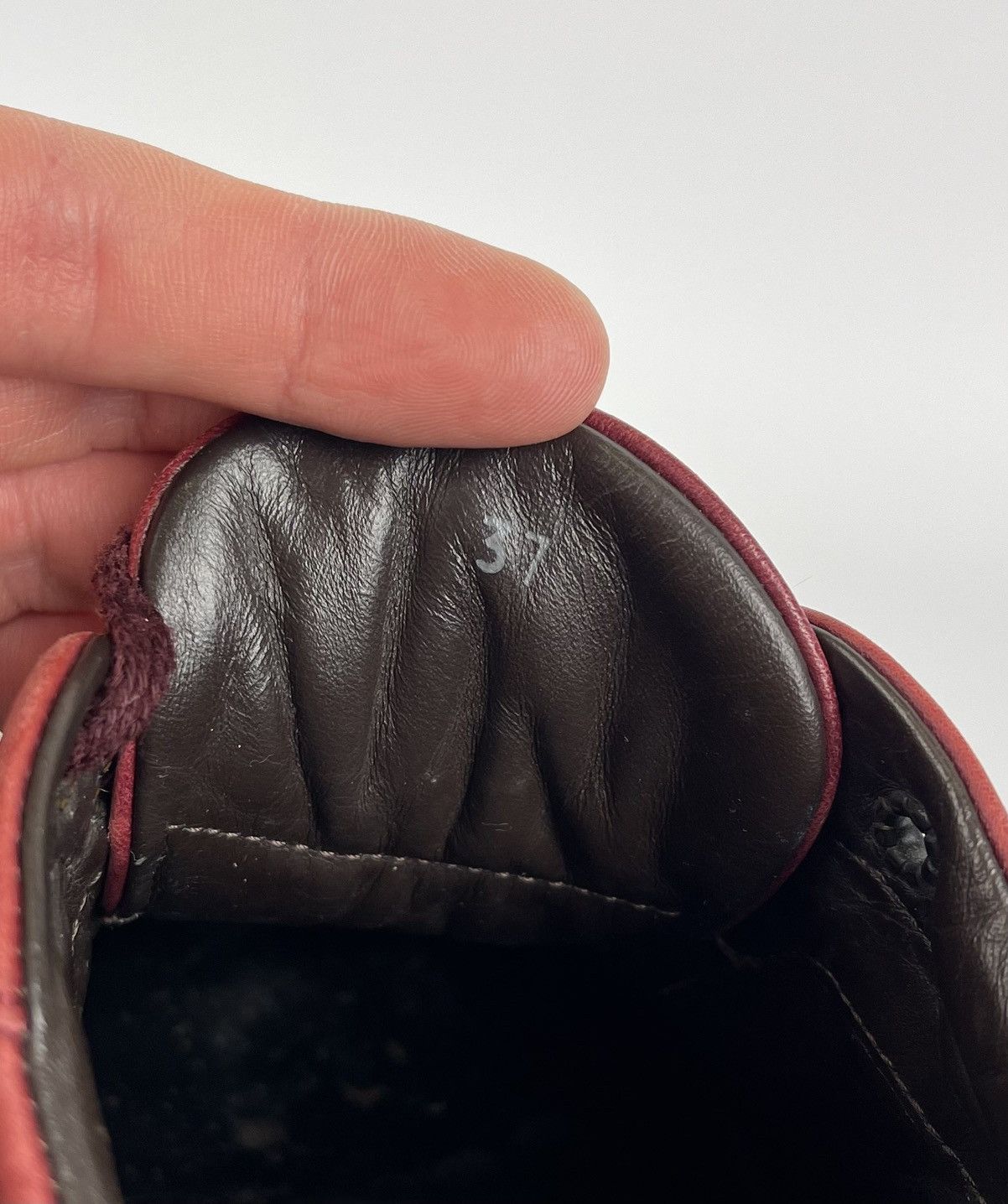 Designer Hogan Interactive Leather Sneakers Shoes Womens Size US7 Red Size US 7 / IT 37 - 8 Thumbnail
