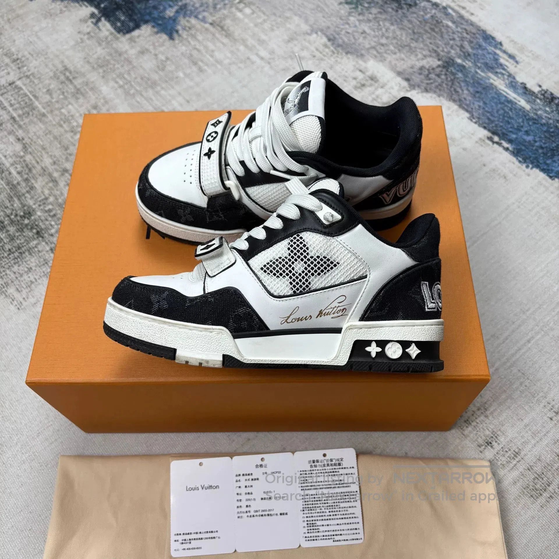 Louis Vuitton Louis Vuitton LV Trainer Women's Mid. Size US 4.5 / IT 34.5 - 1 Thumbnail