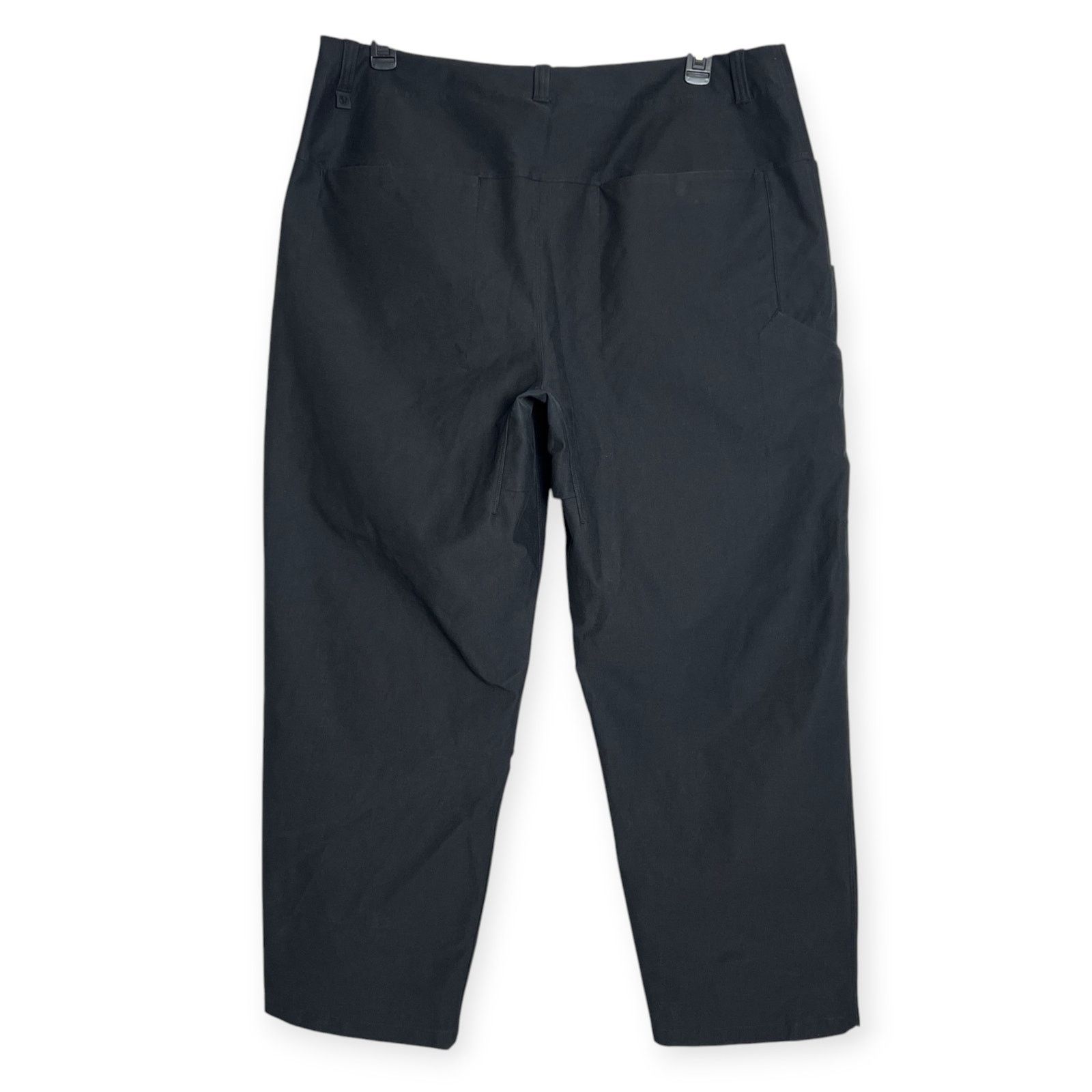 Lululemon Lululemon Utilitech Carpenter Pant Black Straight Leg Sz 38 Size US 38 / EU 54 - 2 Thumbnail