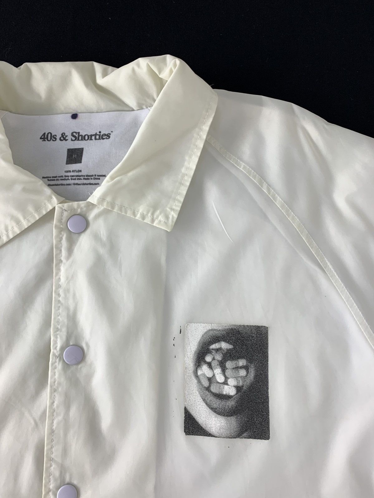 40's & Shorties 90s 40s & Shorties Box Pills Logo White Coaches Windbreakers Size US M / EU 48-50 / 2 - 4 Thumbnail