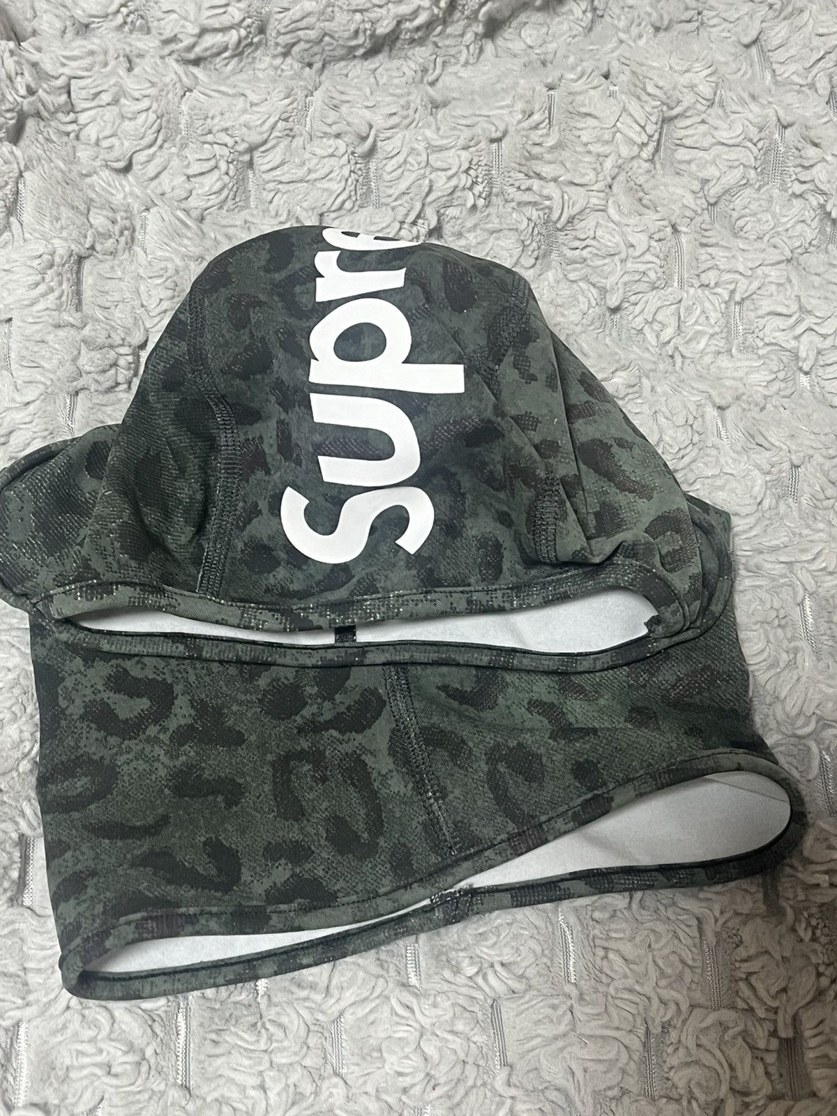 Supreme Supreme heat reactive balaclava (In hand) | Grailed