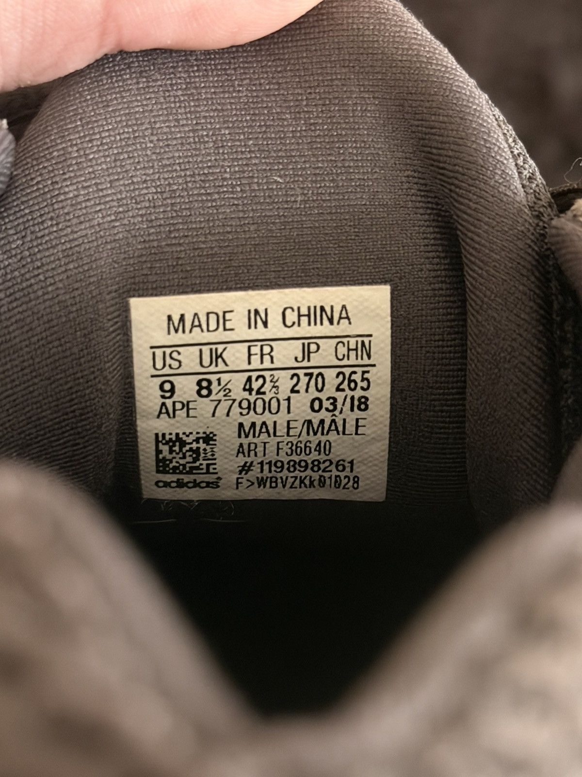 Adidas × Kanye West Yeezy 500 ‘Utility Black’ 2018 Size US 9 / EU 42 - 16 Thumbnail