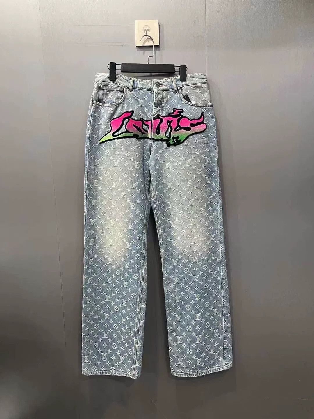 Louis Vuitton lv louis vuitton logo denim pants Size US 30 / EU 46 - 1 Thumbnail