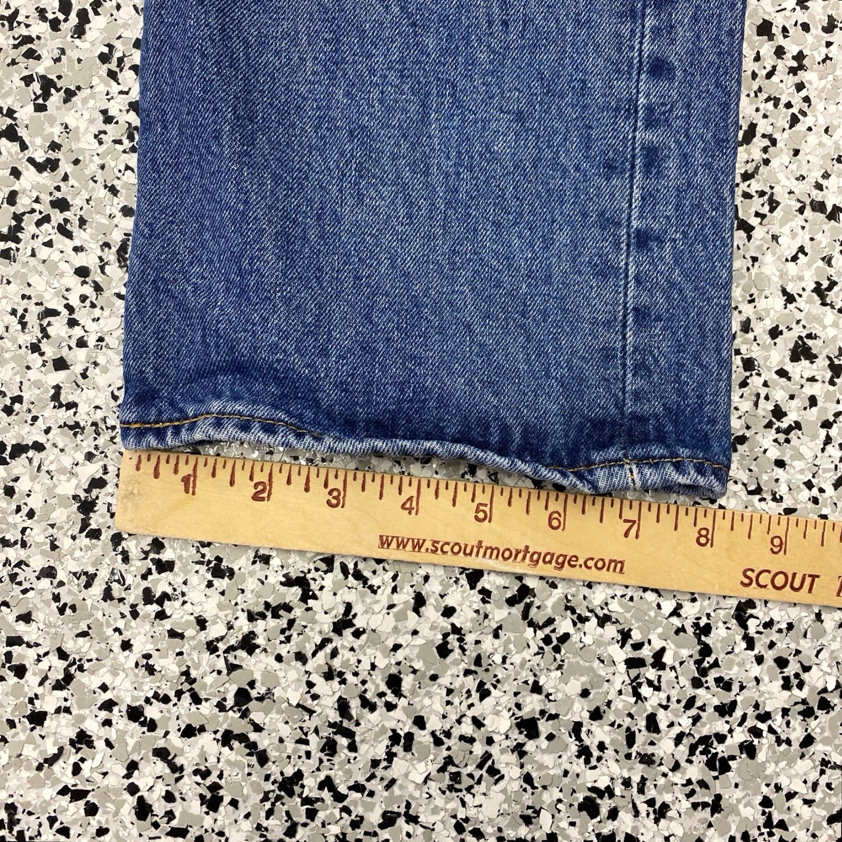 Levi's Levi's 501 XX Jeans Men 33x34 Blue Button Fly Straight Denim Cotton Regular 5-Pocket USA 501 Series Mens Straight Jeans Size US 33 - 3 Thumbnail