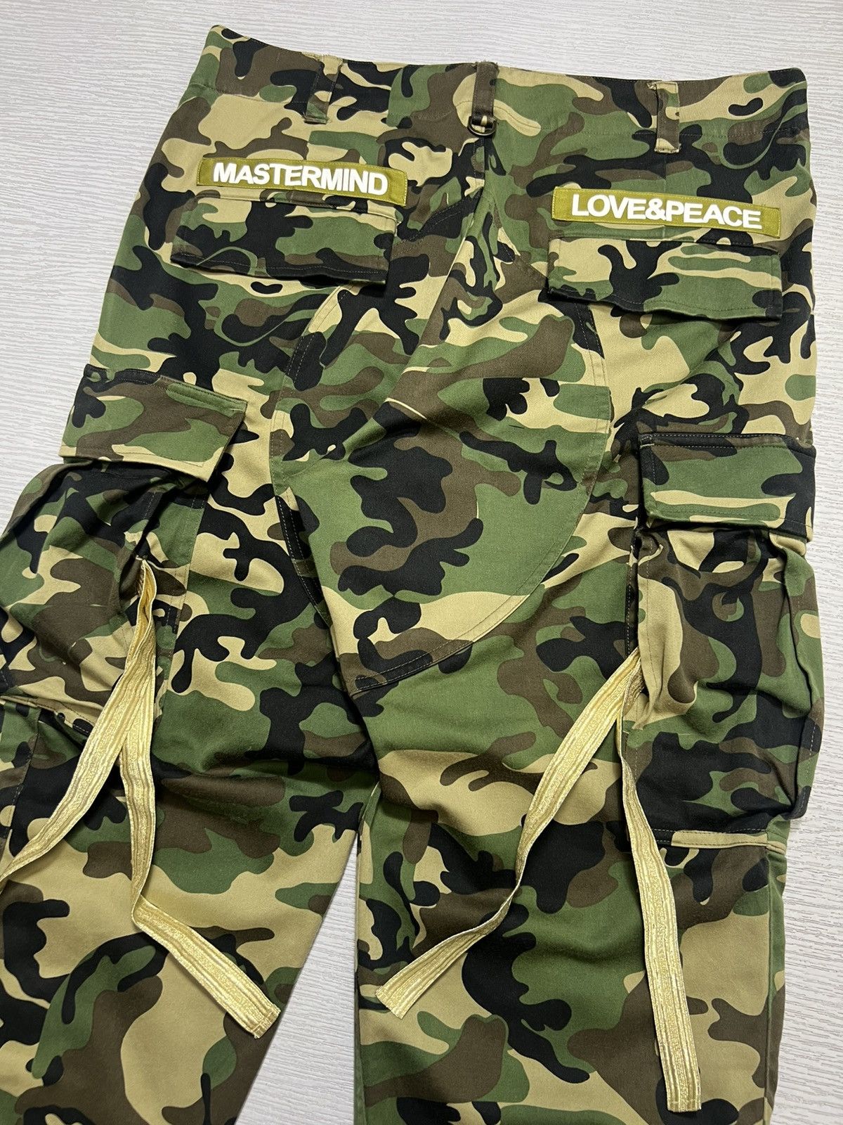 Mastermind Japan Mastermind Japan - Skull Print Camouflaged Cargo Pants Size US 34 / EU 50 - 11 Thumbnail