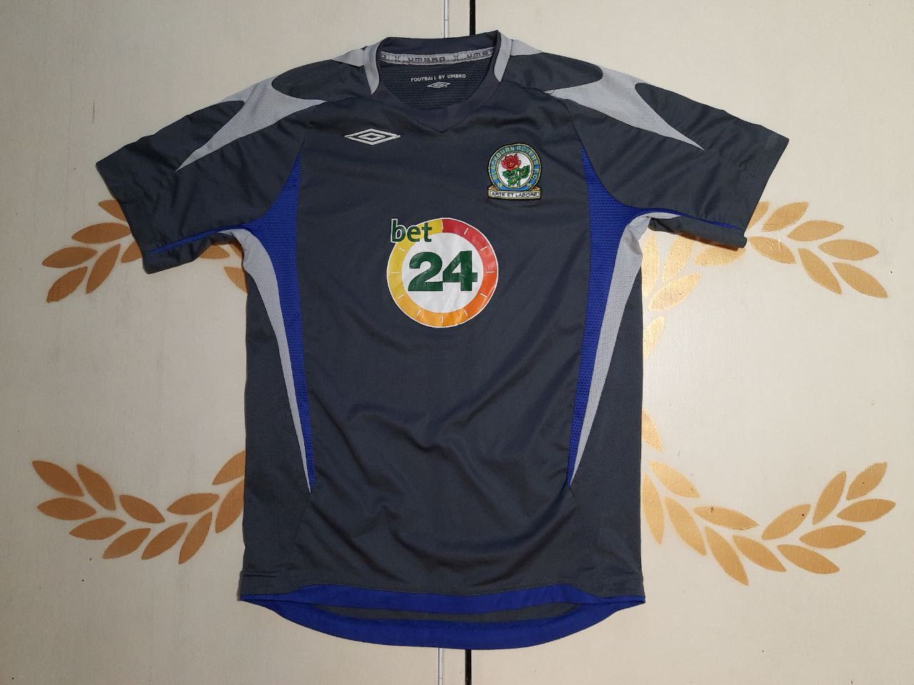 Umbro Umbro Blackburn Rovers Jersey 2007-2008 Junior size LB Size US XS / EU 42 / 0 - 4 Thumbnail