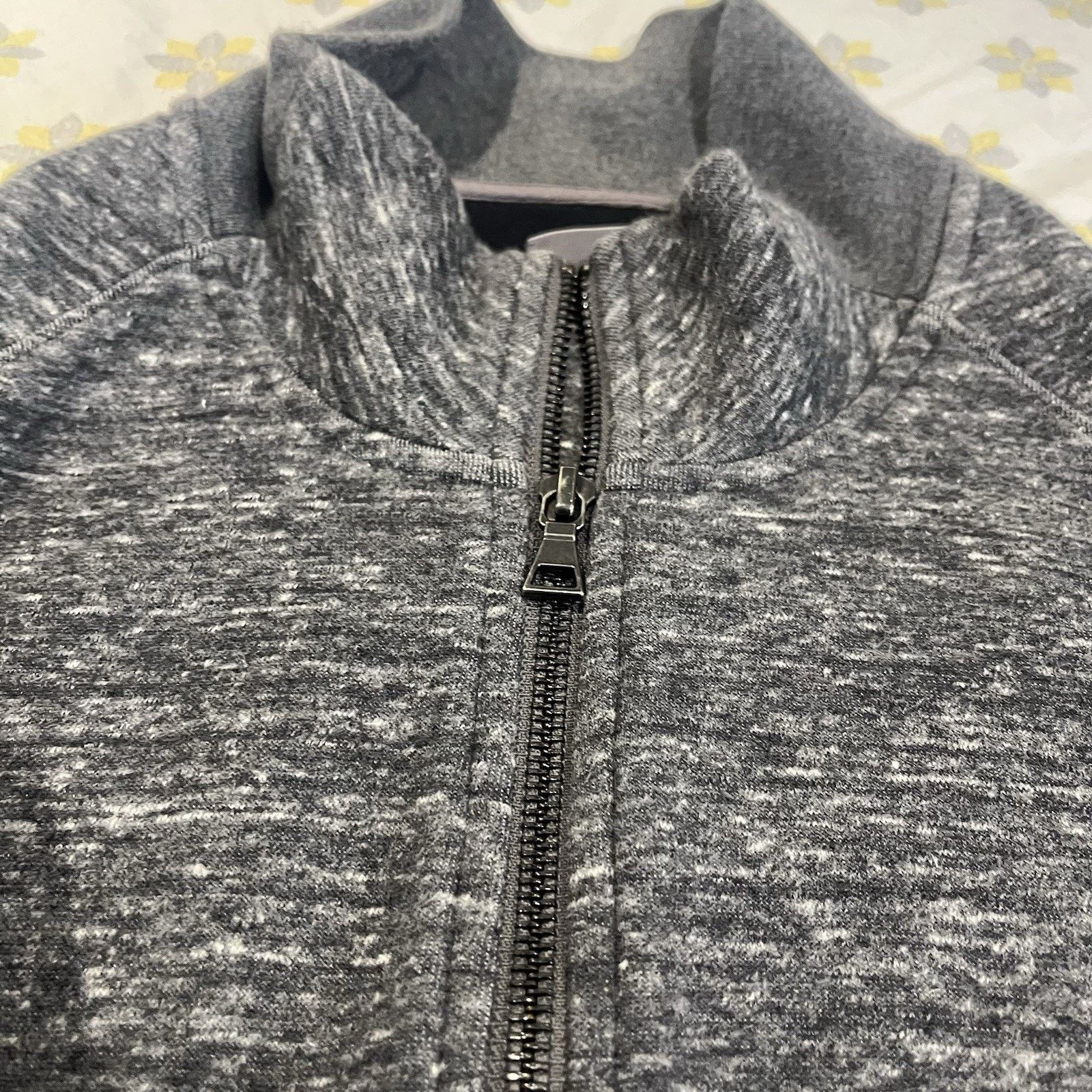Vince Vince Men's L full zip grey long sleeve sweatshirt Size US L / EU 52-54 / 3 - 8 Thumbnail