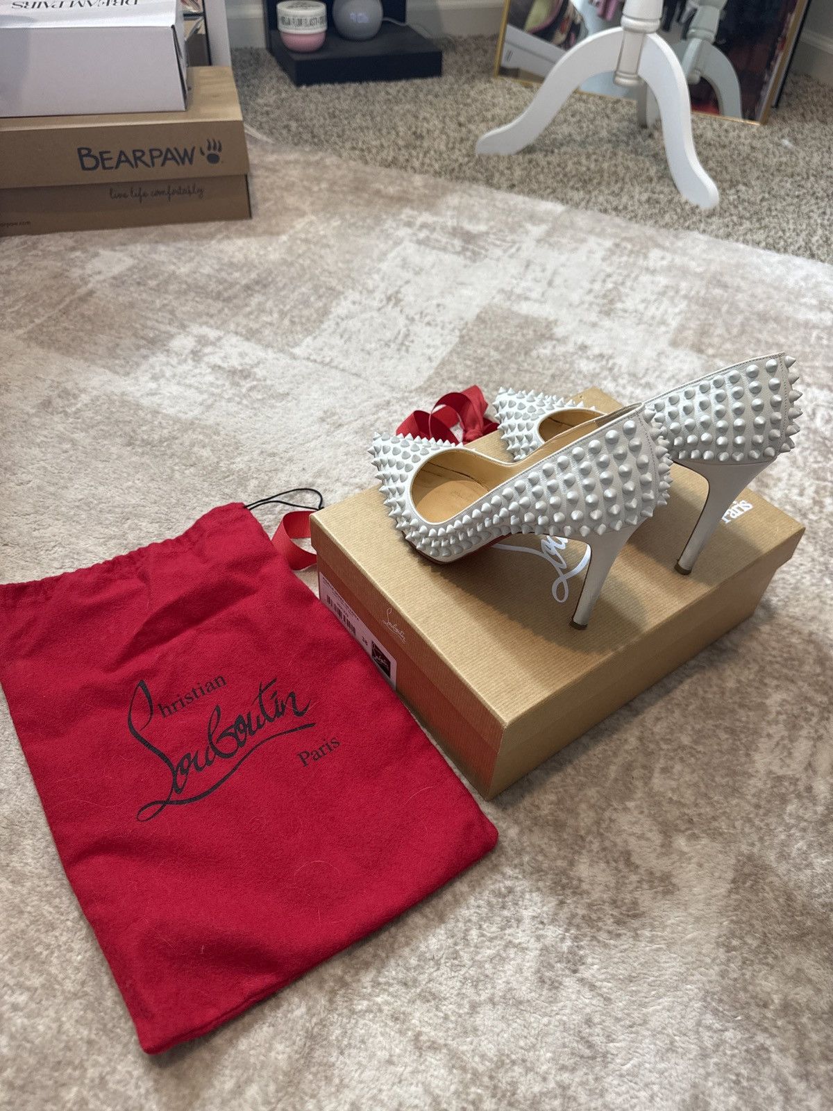 Christian Louboutin AUTHENTIC CHRISTIAN LOUBOUTIN HEELS SIZE 7 Size US 7 / IT 37 - 8 Thumbnail