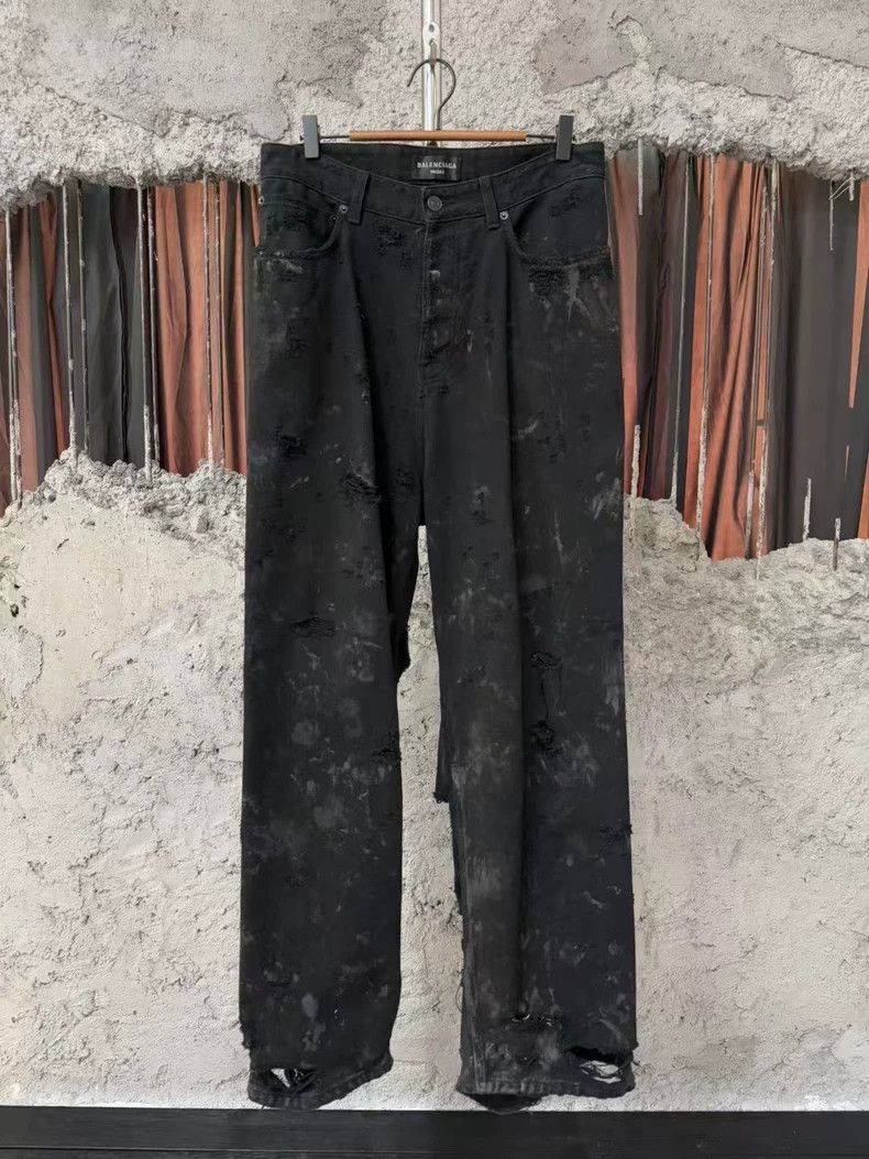 Balenciaga Balenciaga size xs Erosion tear damage jeans 2503-Nextarro Size US 28 / EU 44 - 1 Thumbnail