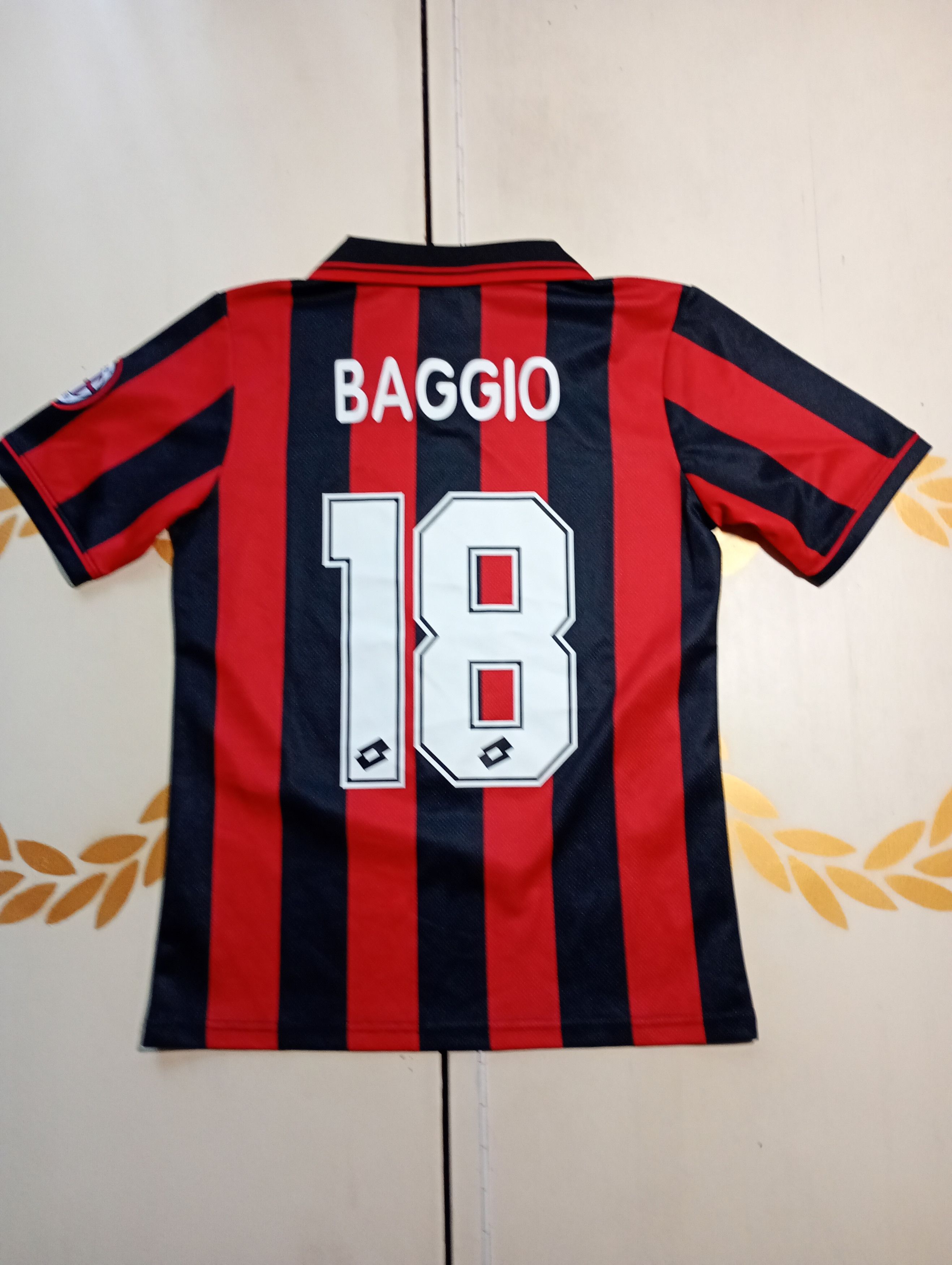 Vintage Milan Jersey 18 Baggio 1995-1996 Size US S / EU 44-46 / 1 - 11 Thumbnail