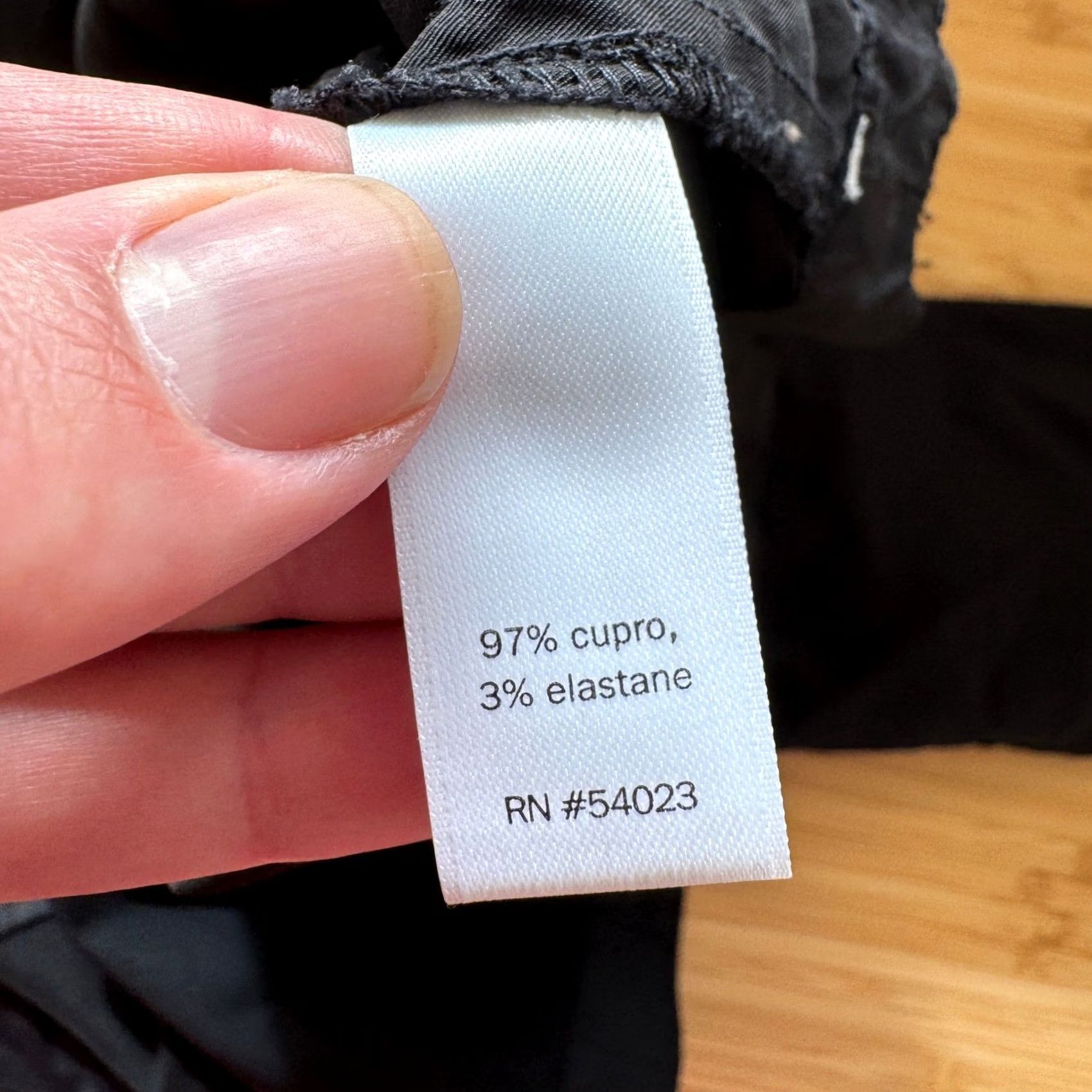 Vintage Derek Lam 10C Athleta Black Top XS Drawstring Waist Long Sleeve Athleisure Size XS / US 0-2 / IT 36-38 - 4 Thumbnail