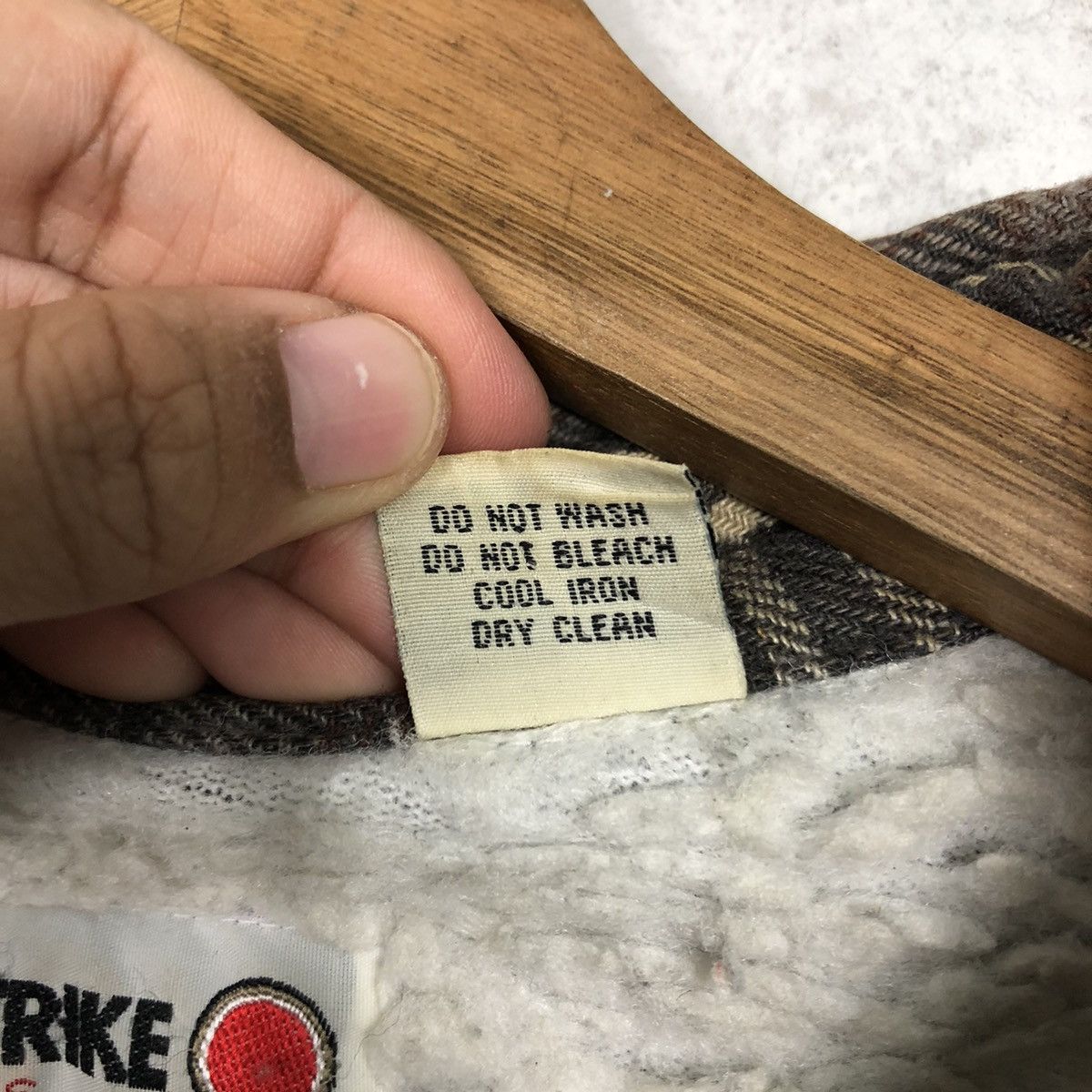 Japanese Brand 📌Vintage Flannel Chore Shirt Jacket Lucky Strike Tartan Size US M / EU 48-50 / 2 - 19 Thumbnail