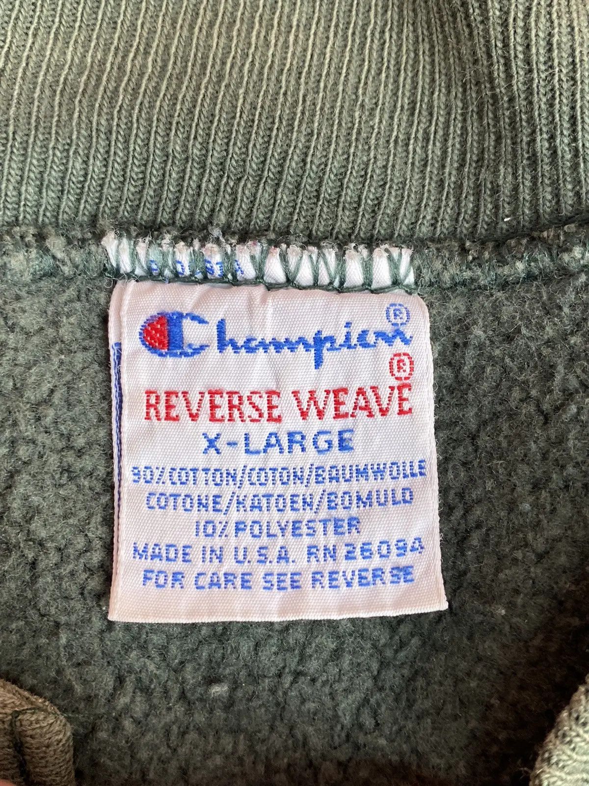 Champion Vtg 90s Champion Reverse Weave Faded Green - Varsity Size US L / EU 52-54 / 3 - 10 Thumbnail