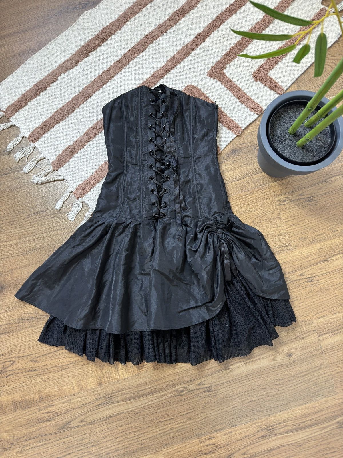 Vintage VINTAGE AVANT GARDE CORSET GOTHIC STYLE MINI DRESS Size S / US 4 / IT 40 - 4 Thumbnail