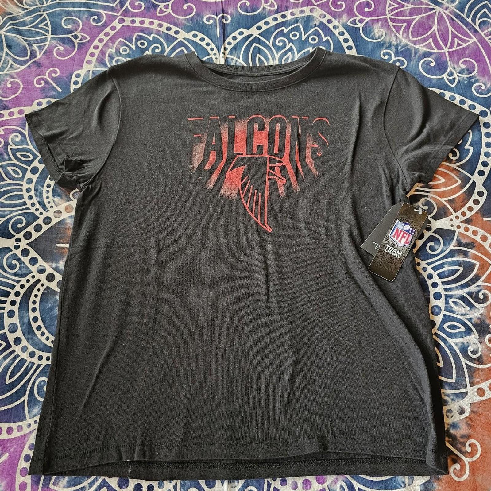 Junk Food Junk Food Women's Atlanta Falcons T-shirt NWT Size L / US 10 / IT 46 - 1 Thumbnail